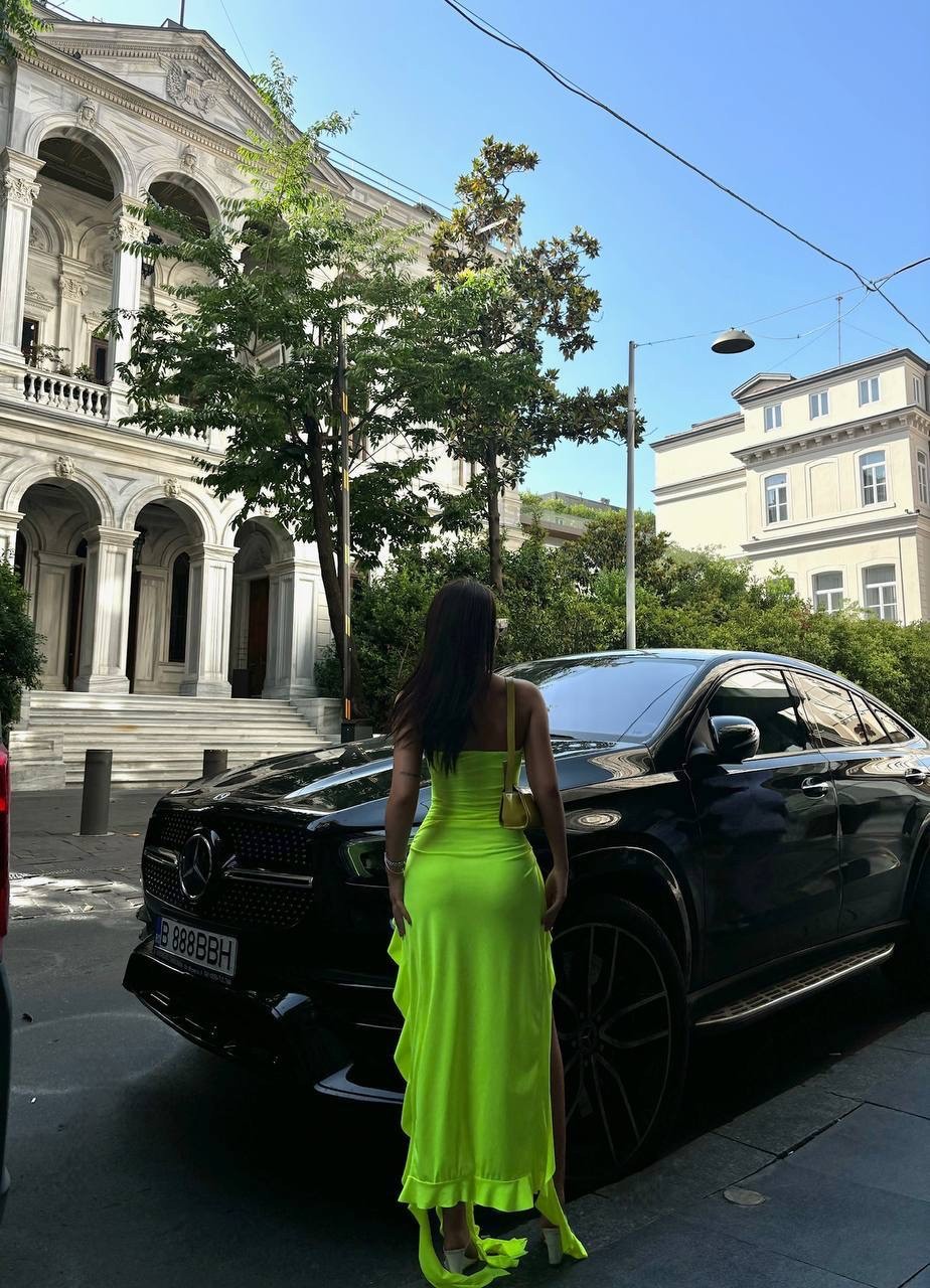Neon Fırfırlı Elbise
