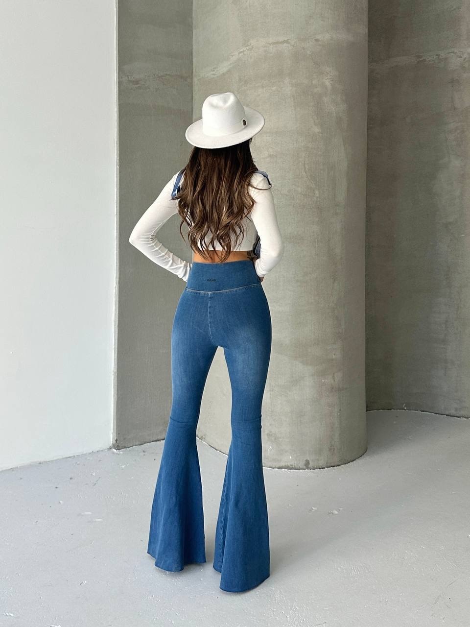 Likralı İspanyol Tayt