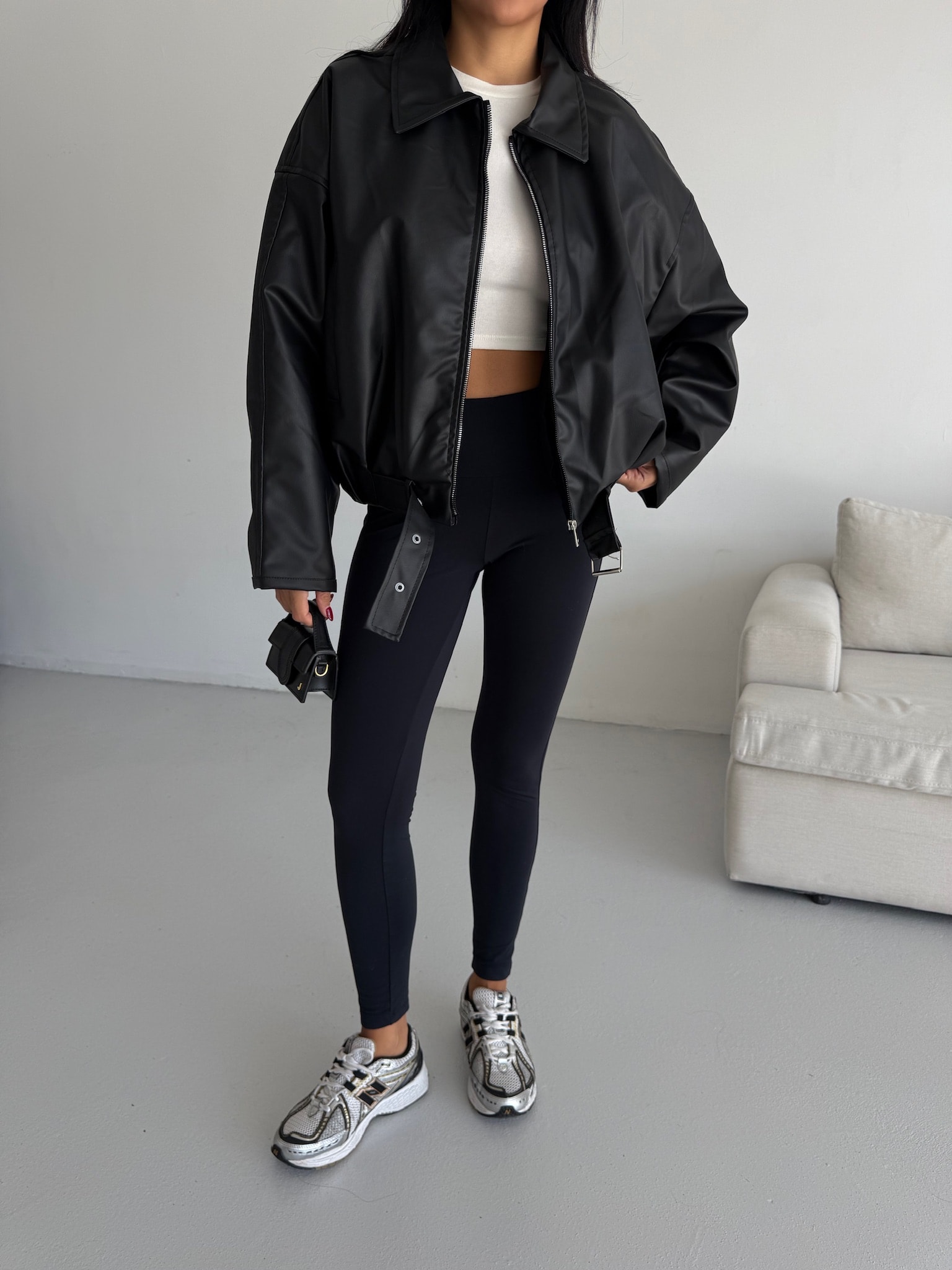 Bomber Kemerli Deri Ceket