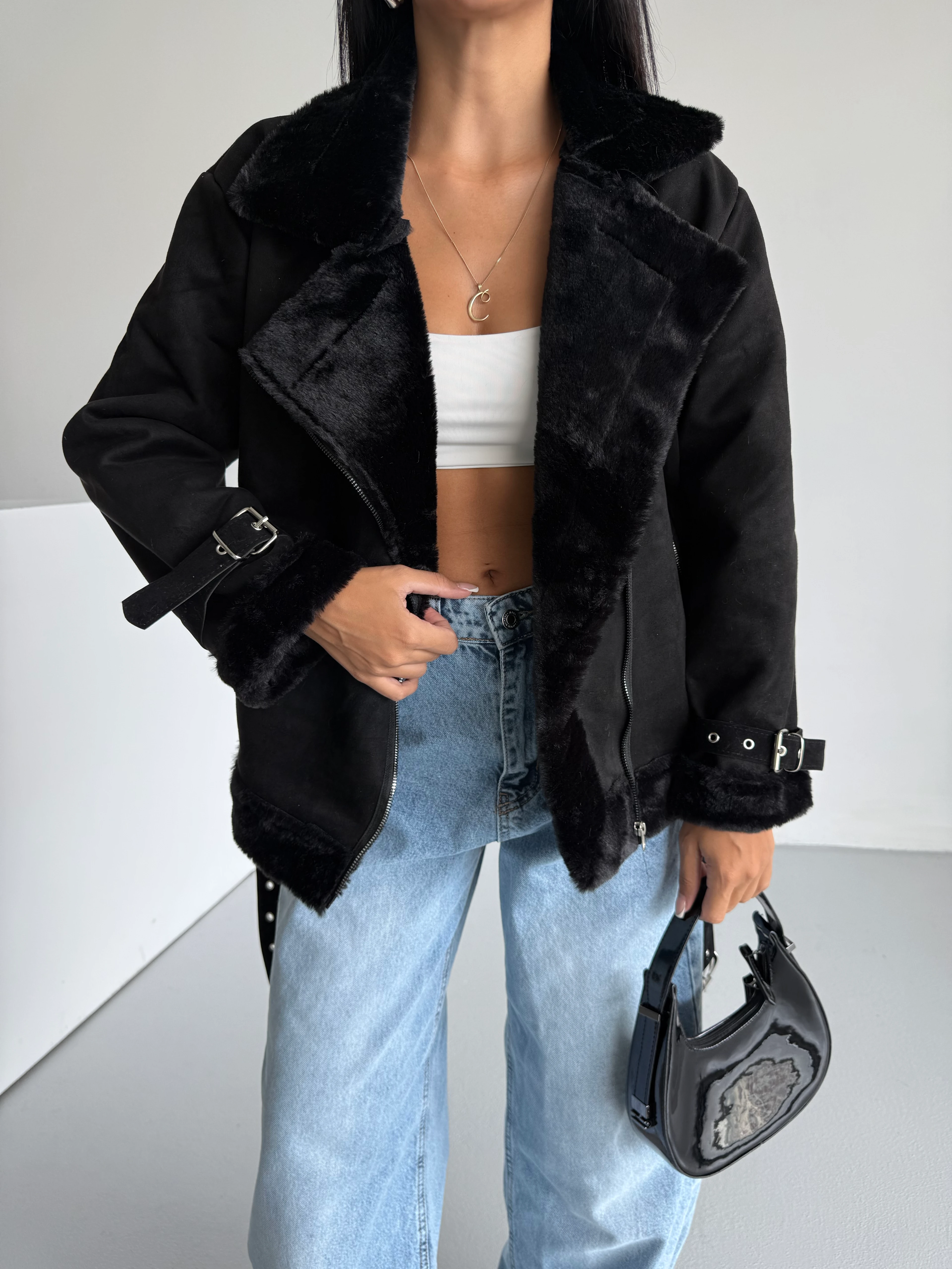 Roma İçi Kürklü Mont