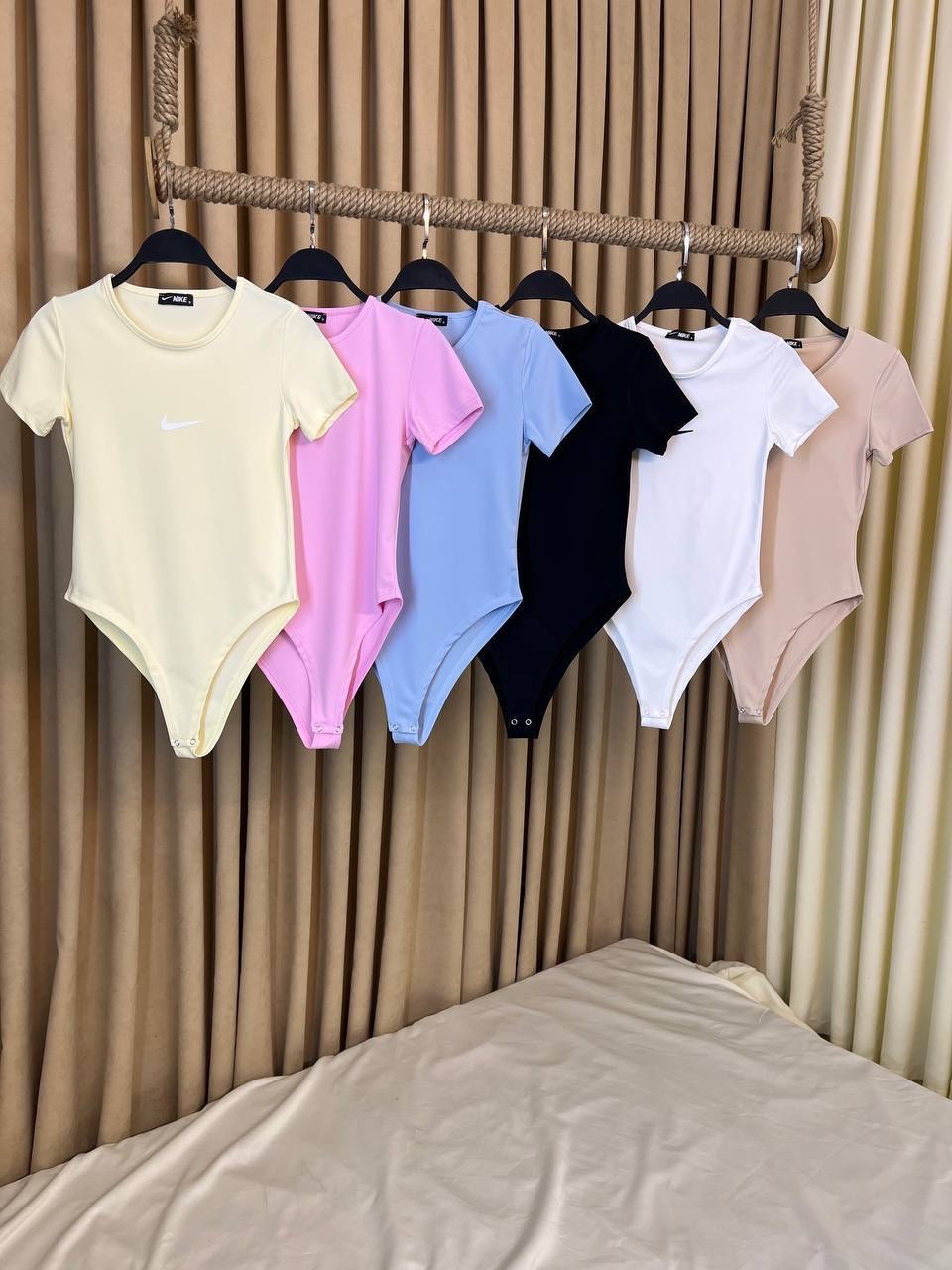 Bisiklet Yaka Dalgıç Bodysuit
