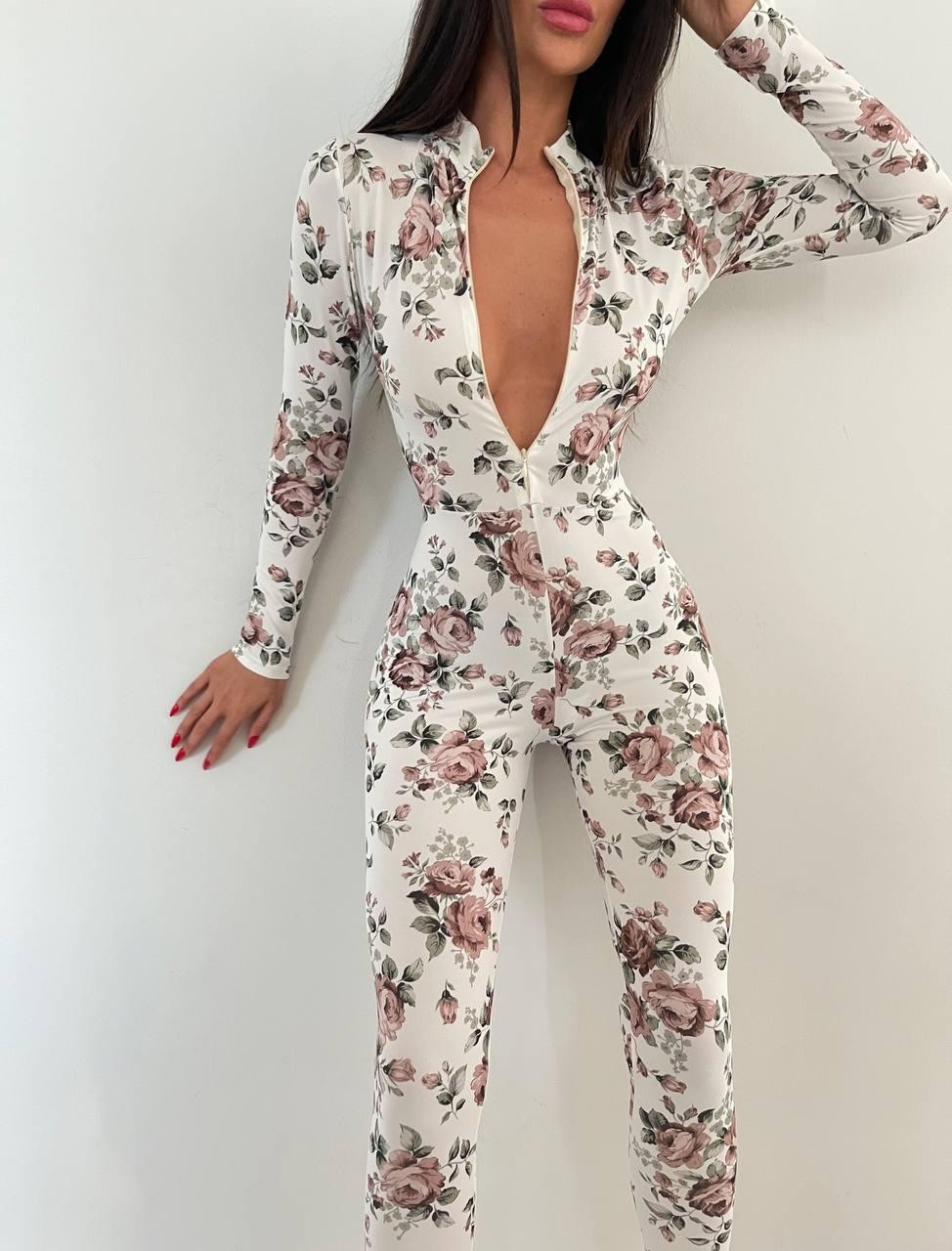 Back Low -Cut Zipper Jumpsuit