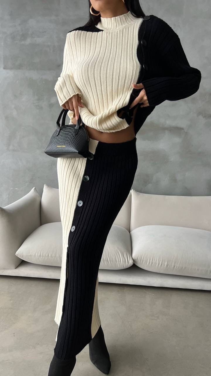 Buttoned Knitwear Set