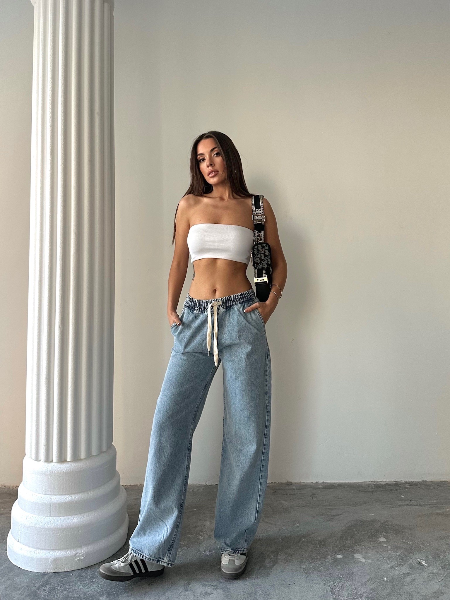 Beli Kordonlu Jean