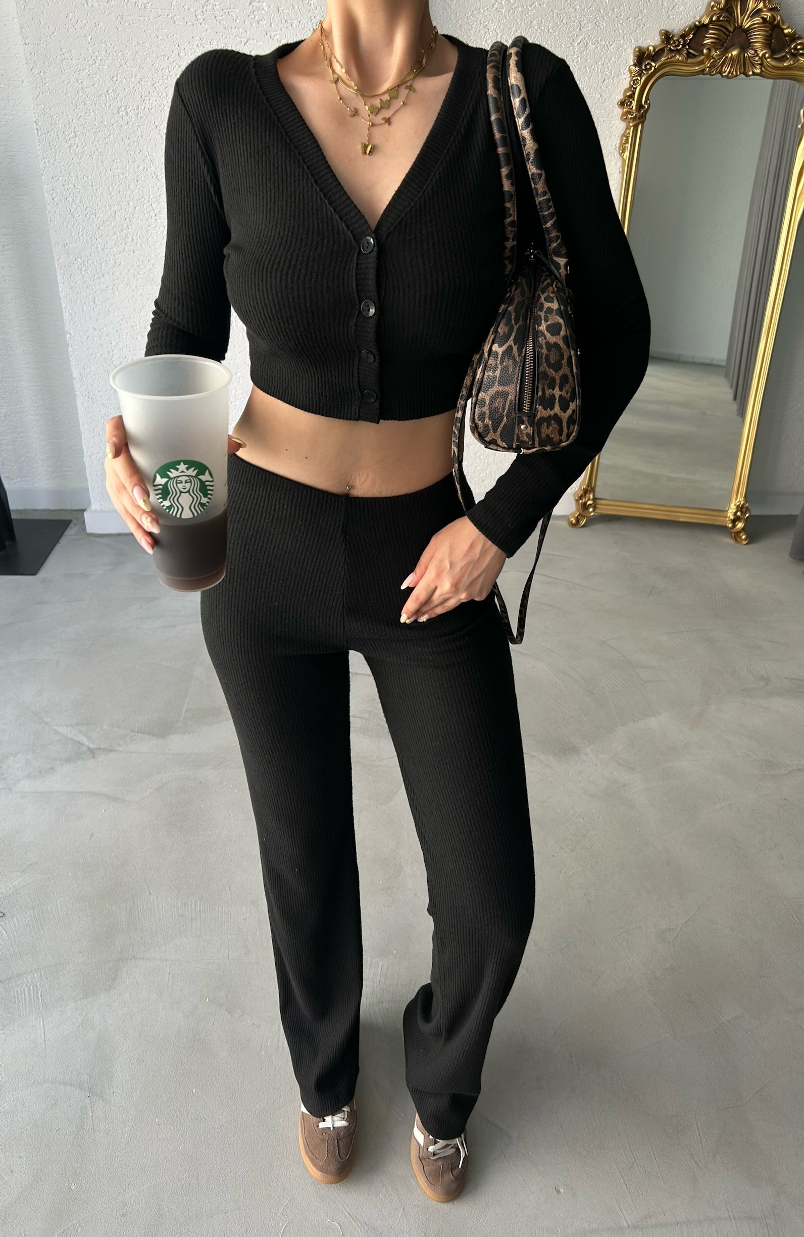 Yasemin Triko Takım 