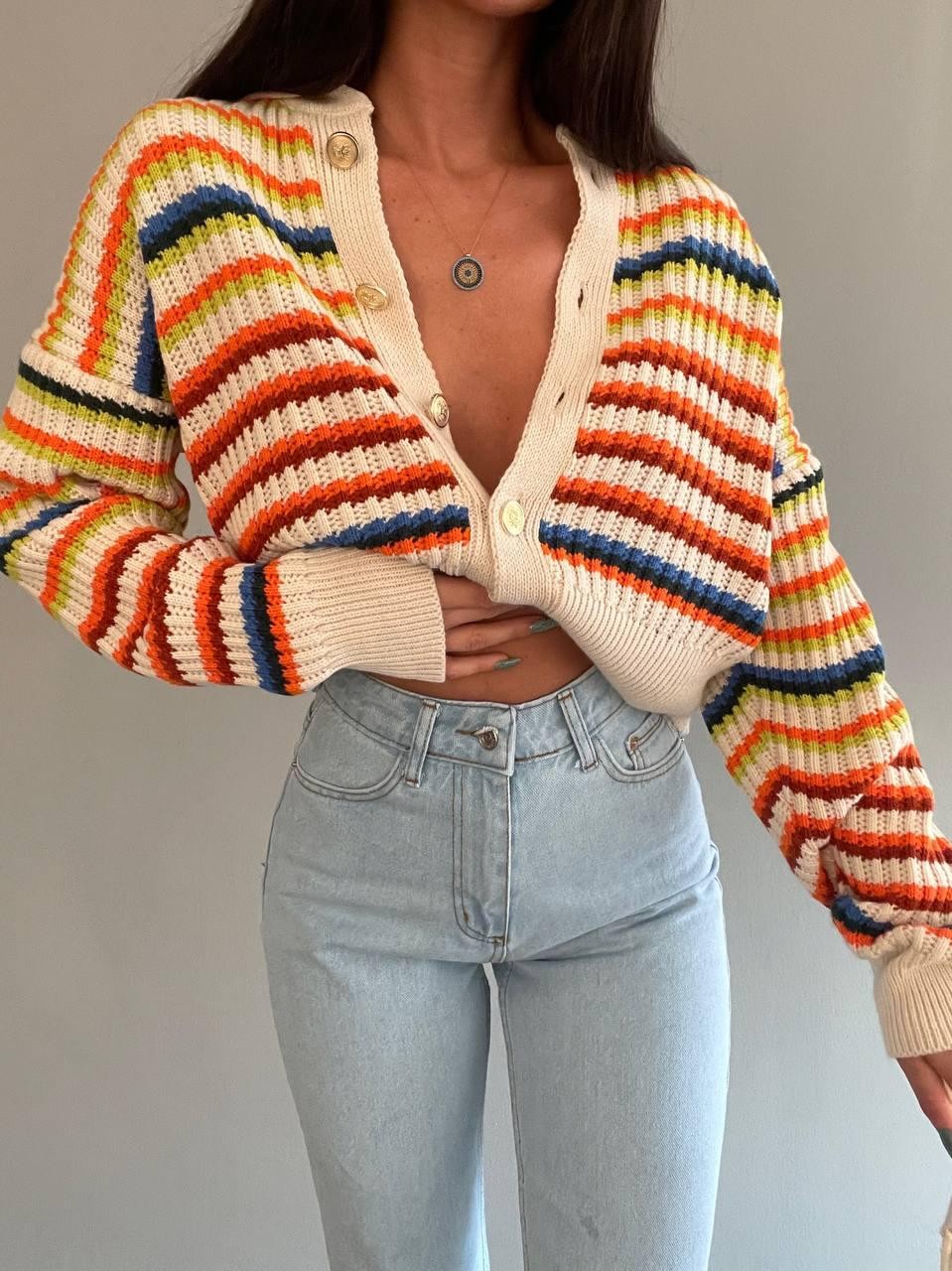 Color Cardigan With Gold Button
