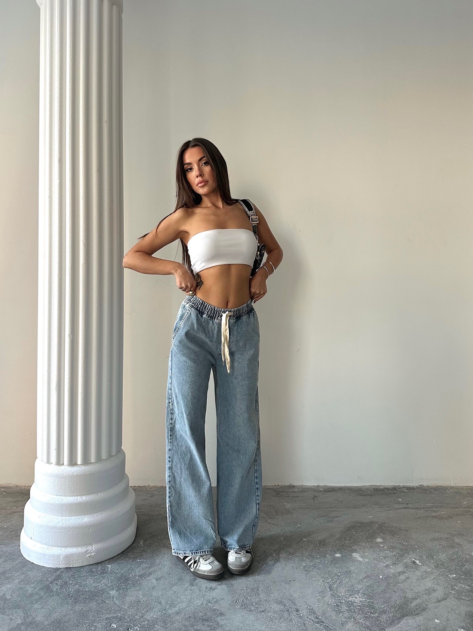 Beli Kordonlu Jean