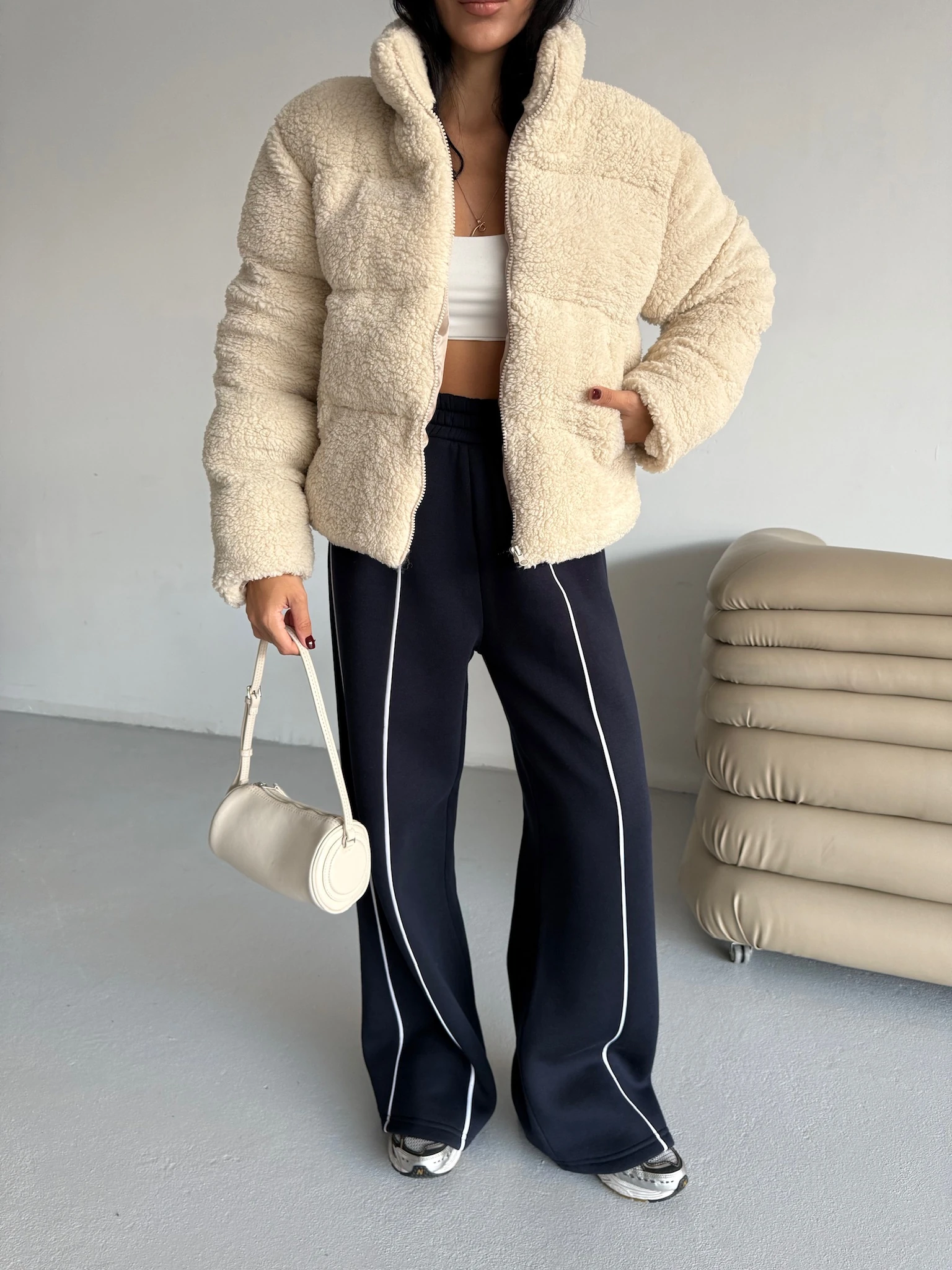 Astarlı Kuzu Şişme Mont