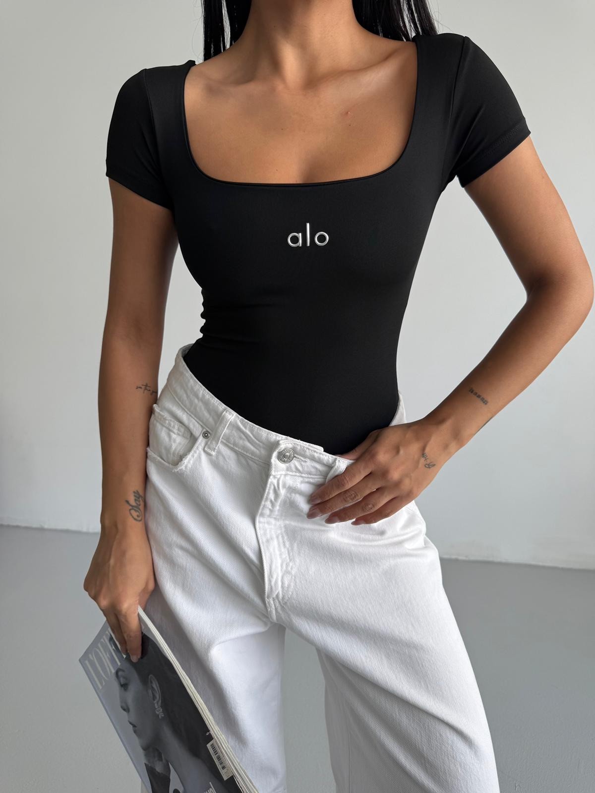Kare Yaka Alo Bodysuit