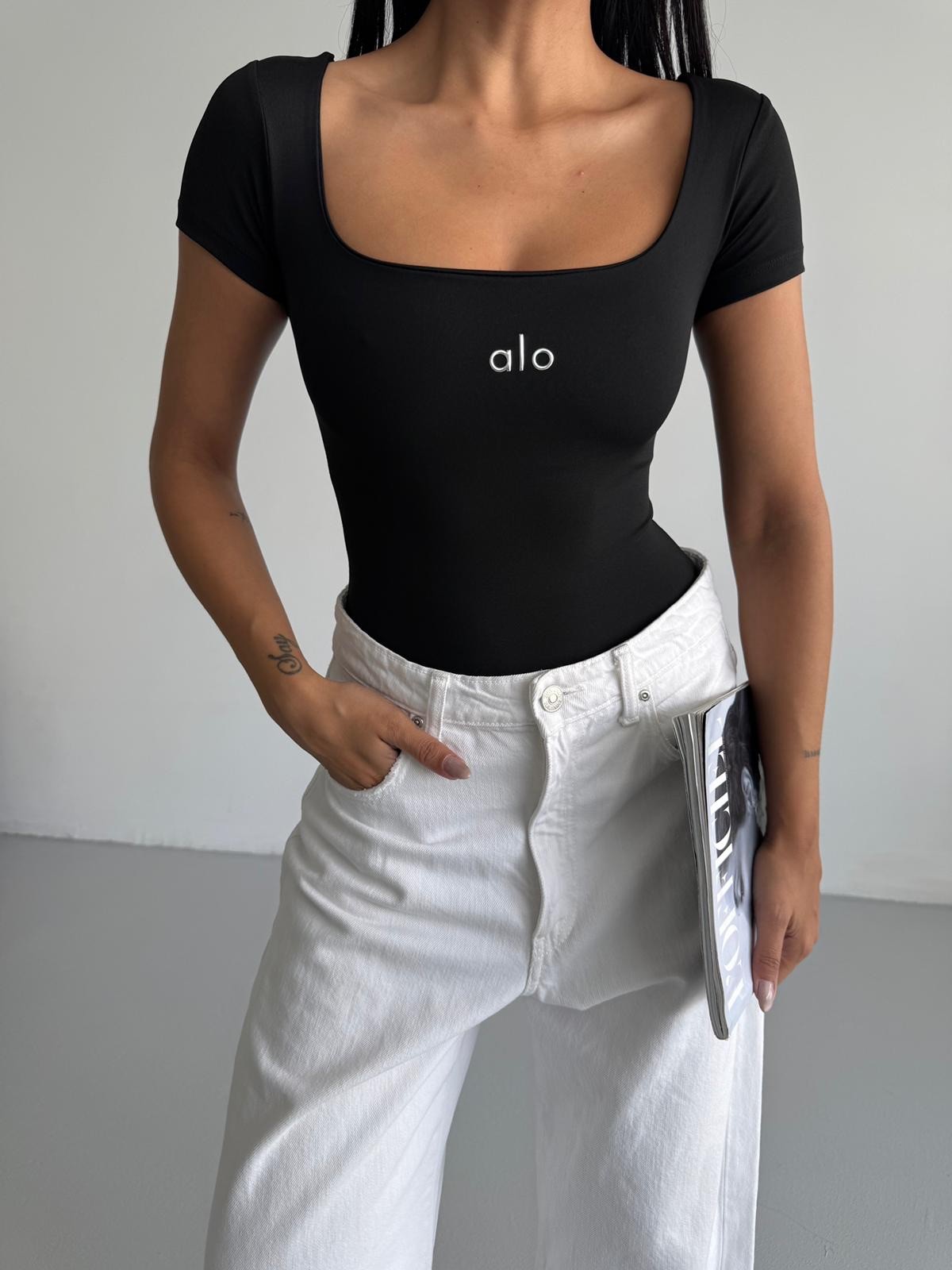 Kare Yaka Alo Bodysuit