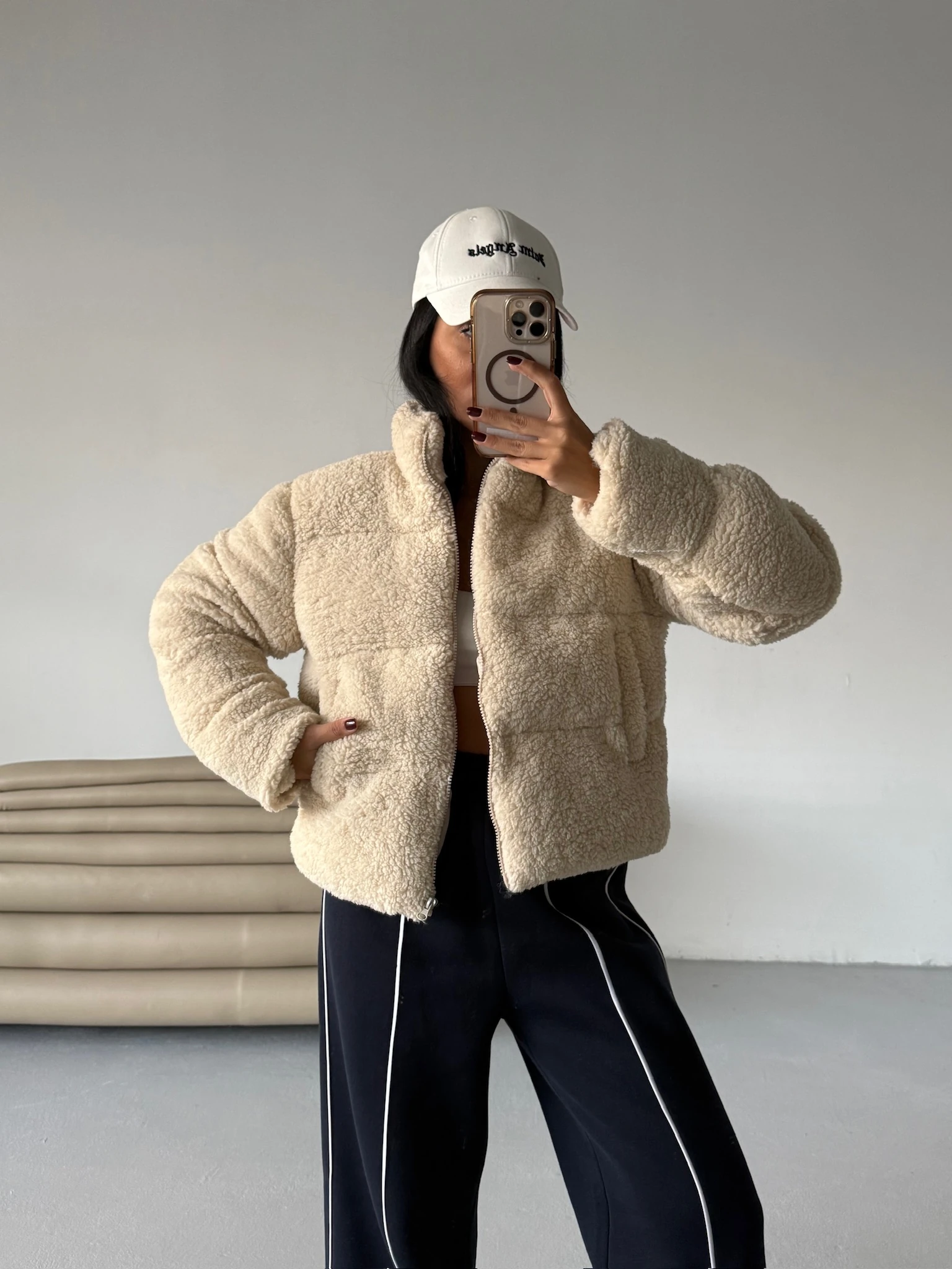 Astarlı Kuzu Şişme Mont