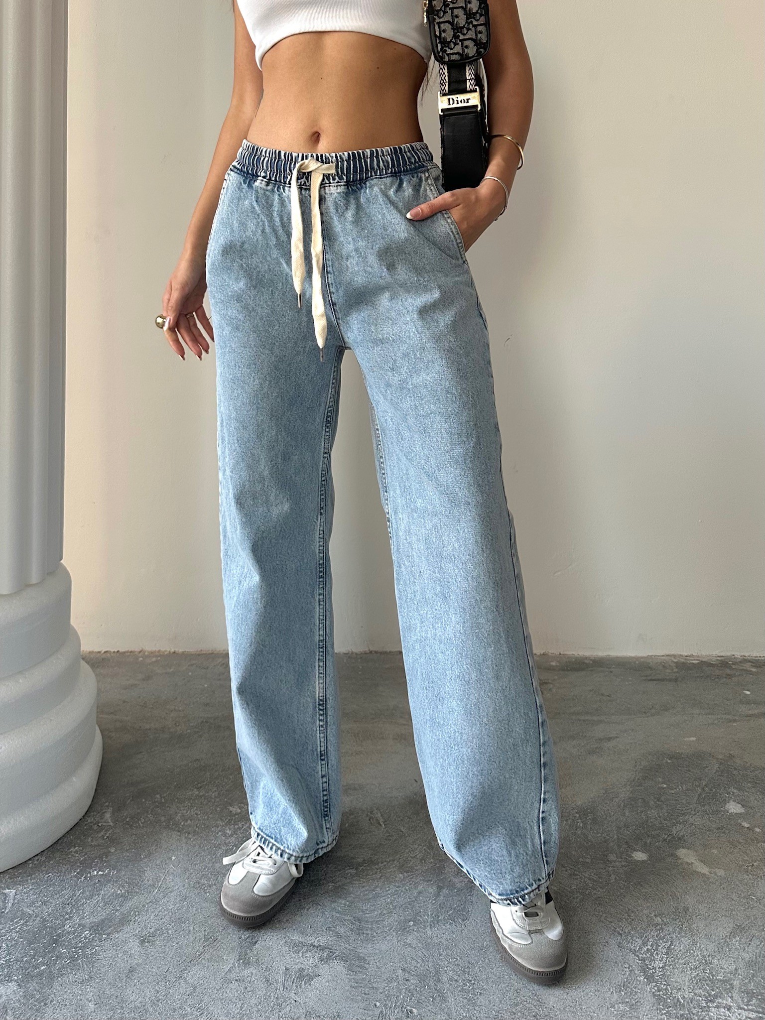 Beli Kordonlu Jean
