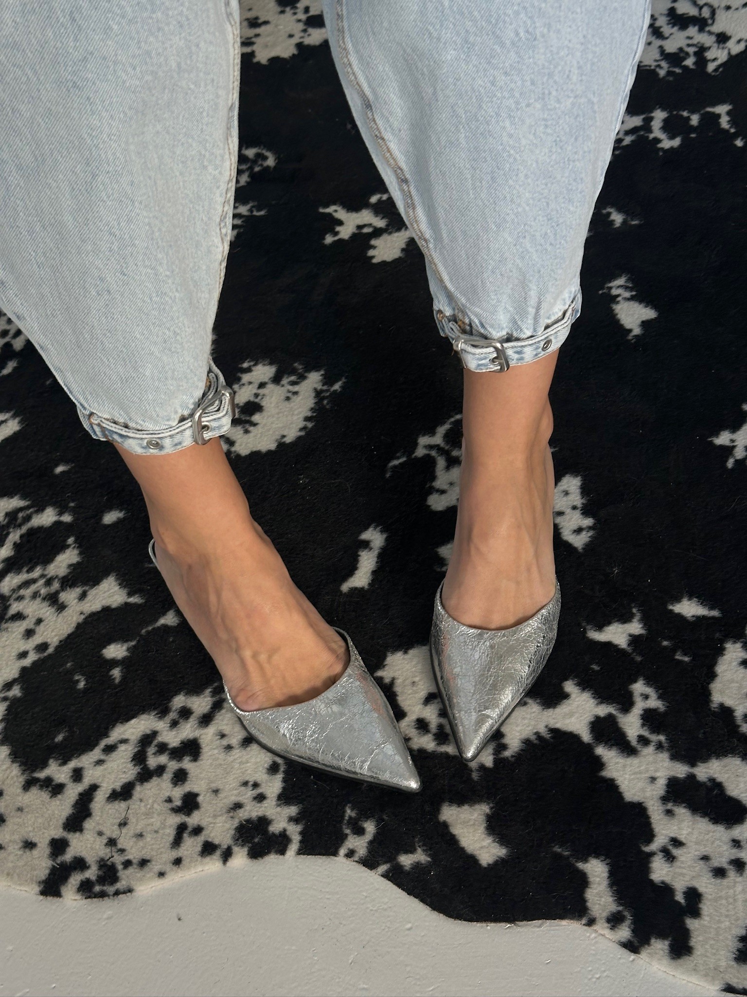 Paça Tokalı Denim Pantolon 