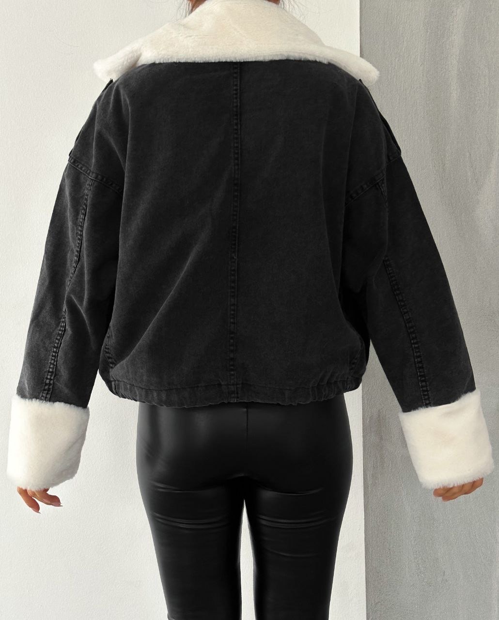 İçi Kürklü Denim Ceket