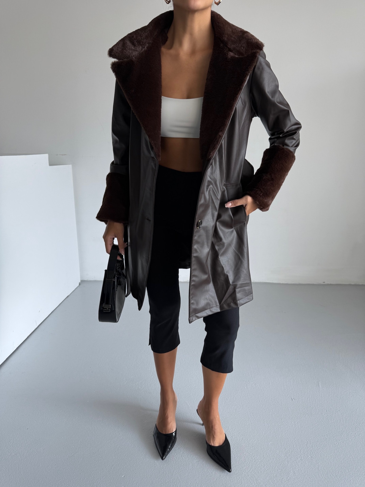 Kürk Detay Kemerli Deri Ceket