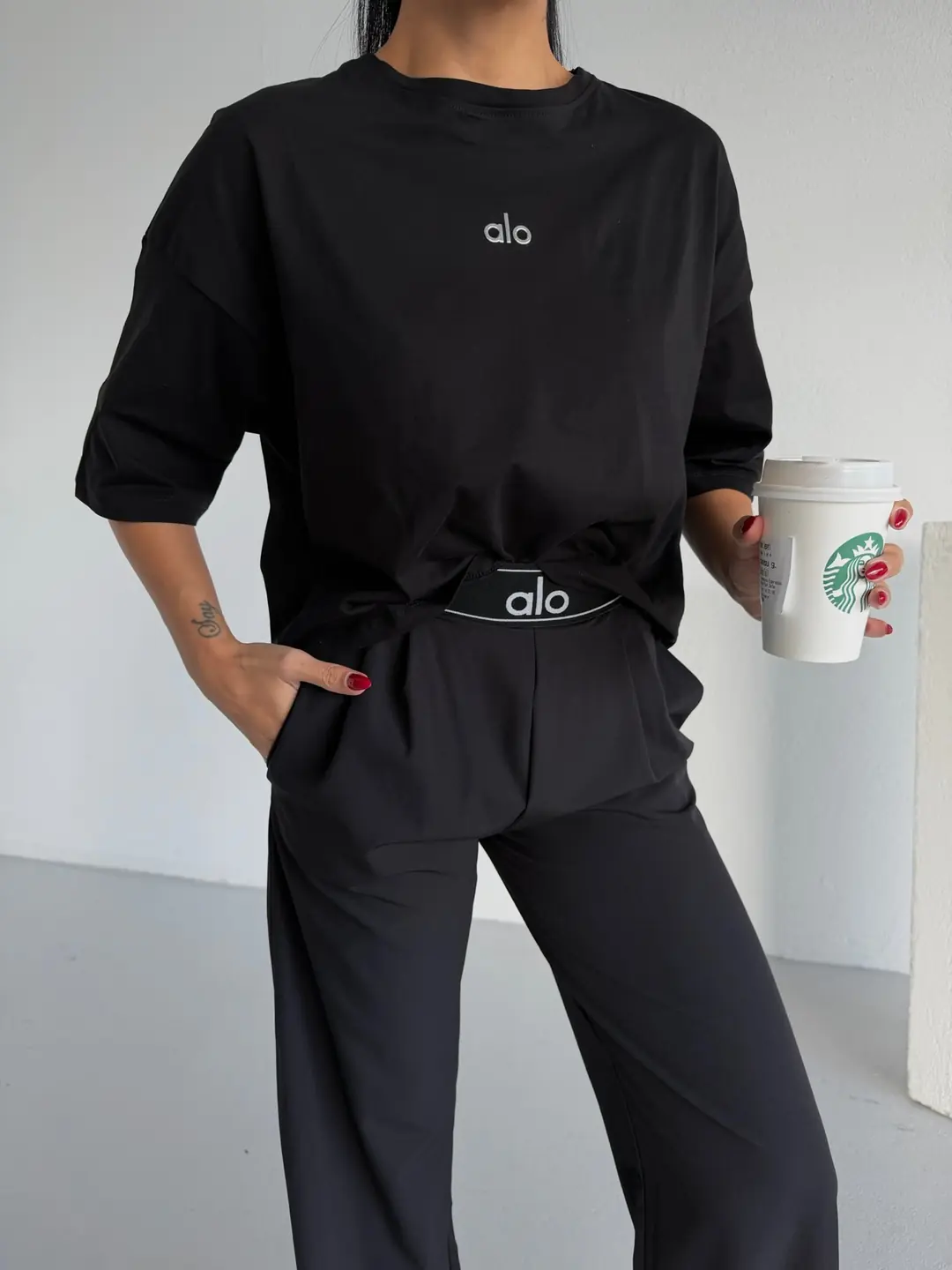 Alo Crop Tshirt