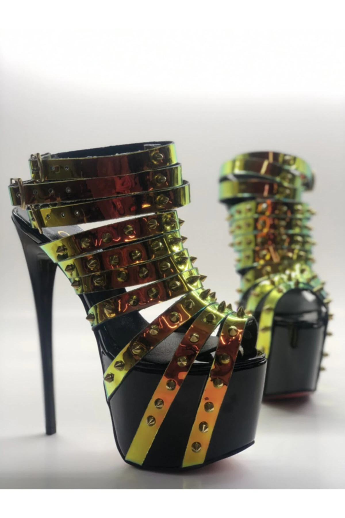 Polarisia Tarotlu Platform Topuklu Ayakkabı - Helogram