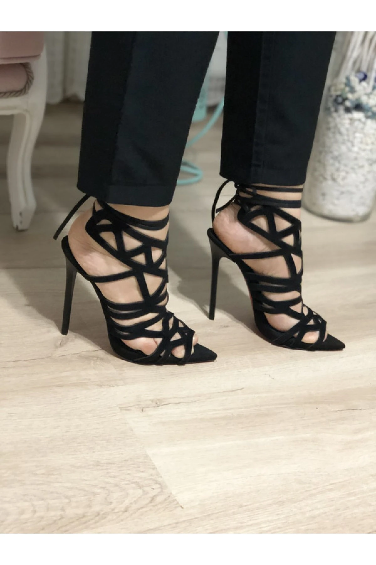Kadın Siyah Kafes Gizli Platformlu Topuklu Ayakkabı