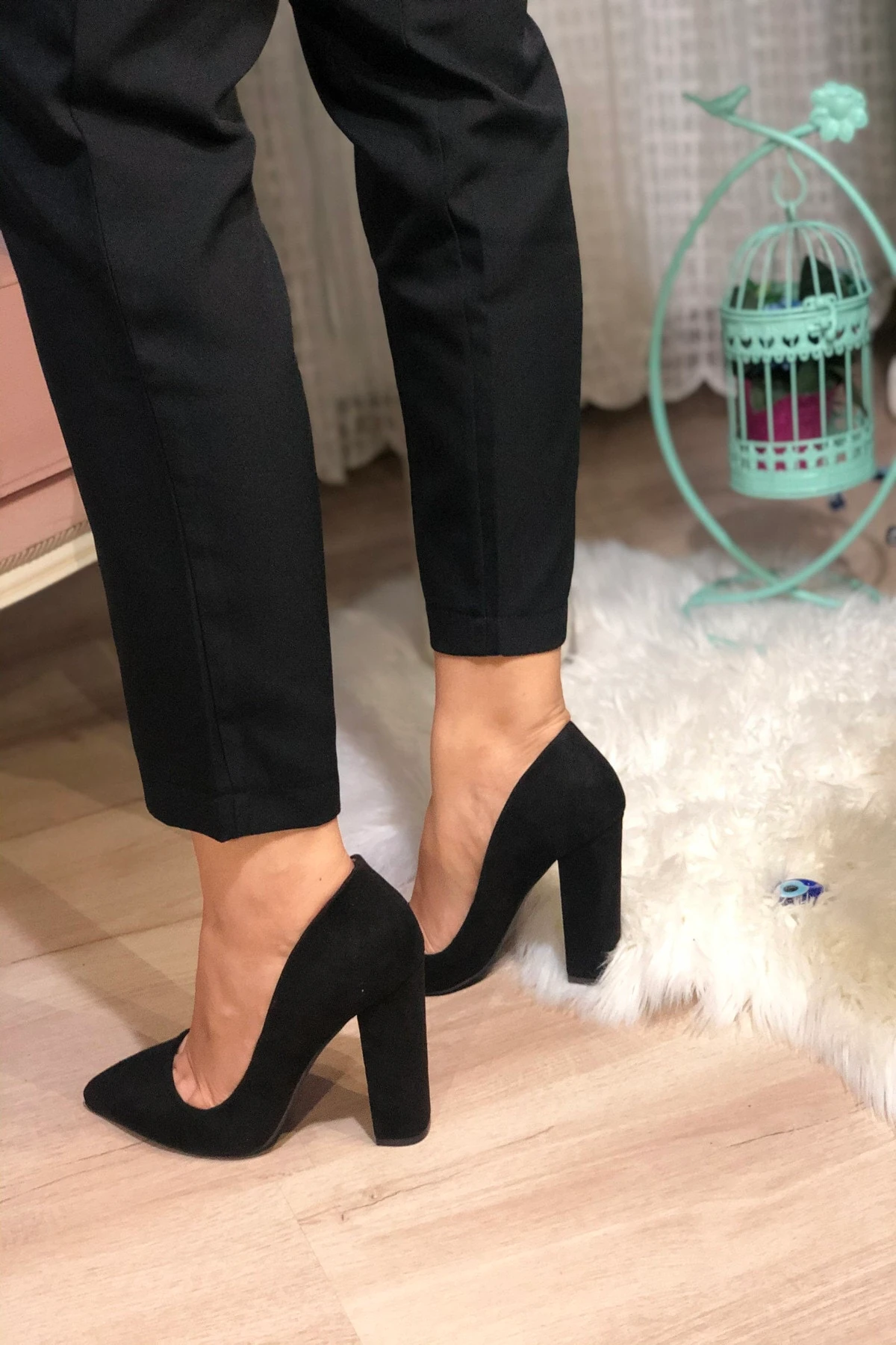 Kadın Siyah Stiletto Kalın Topuklu Ayakkabı