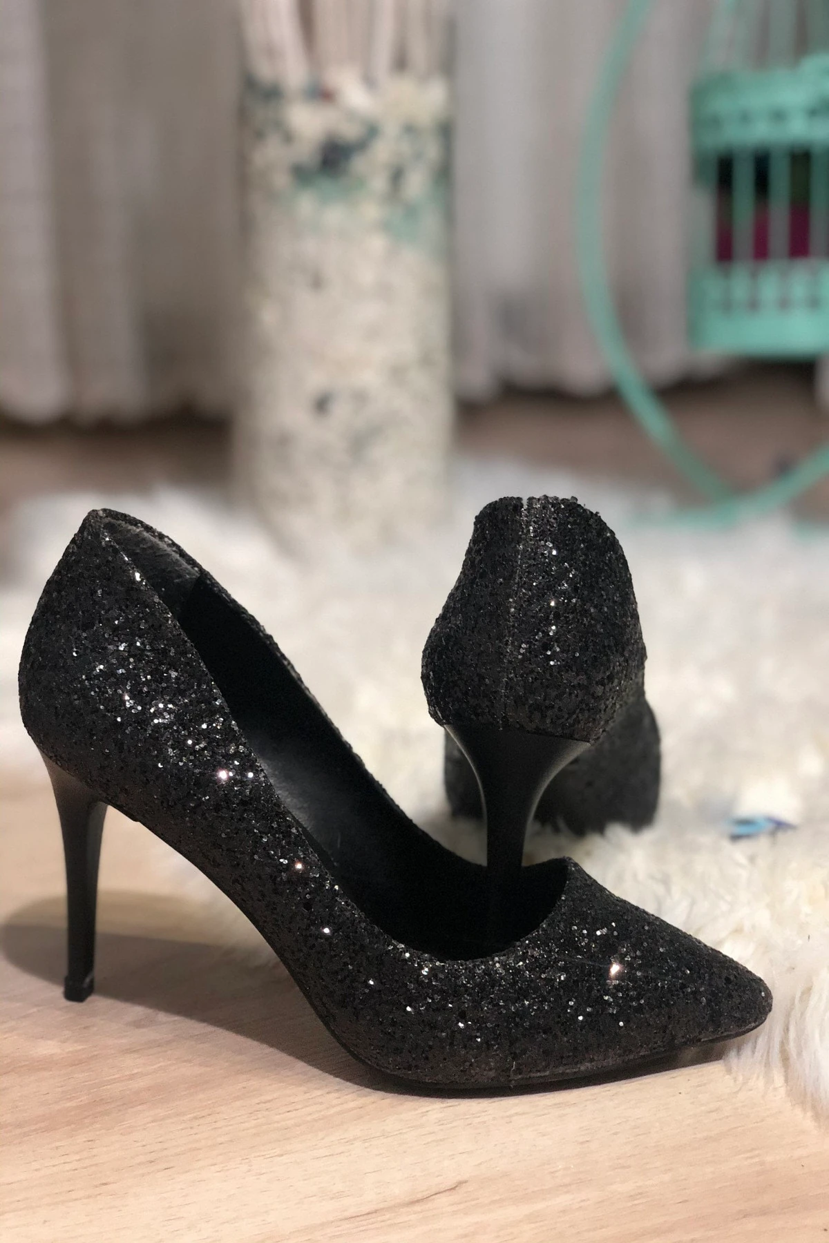 Kadın Siyah Stiletto Topuklu Ayakkabı