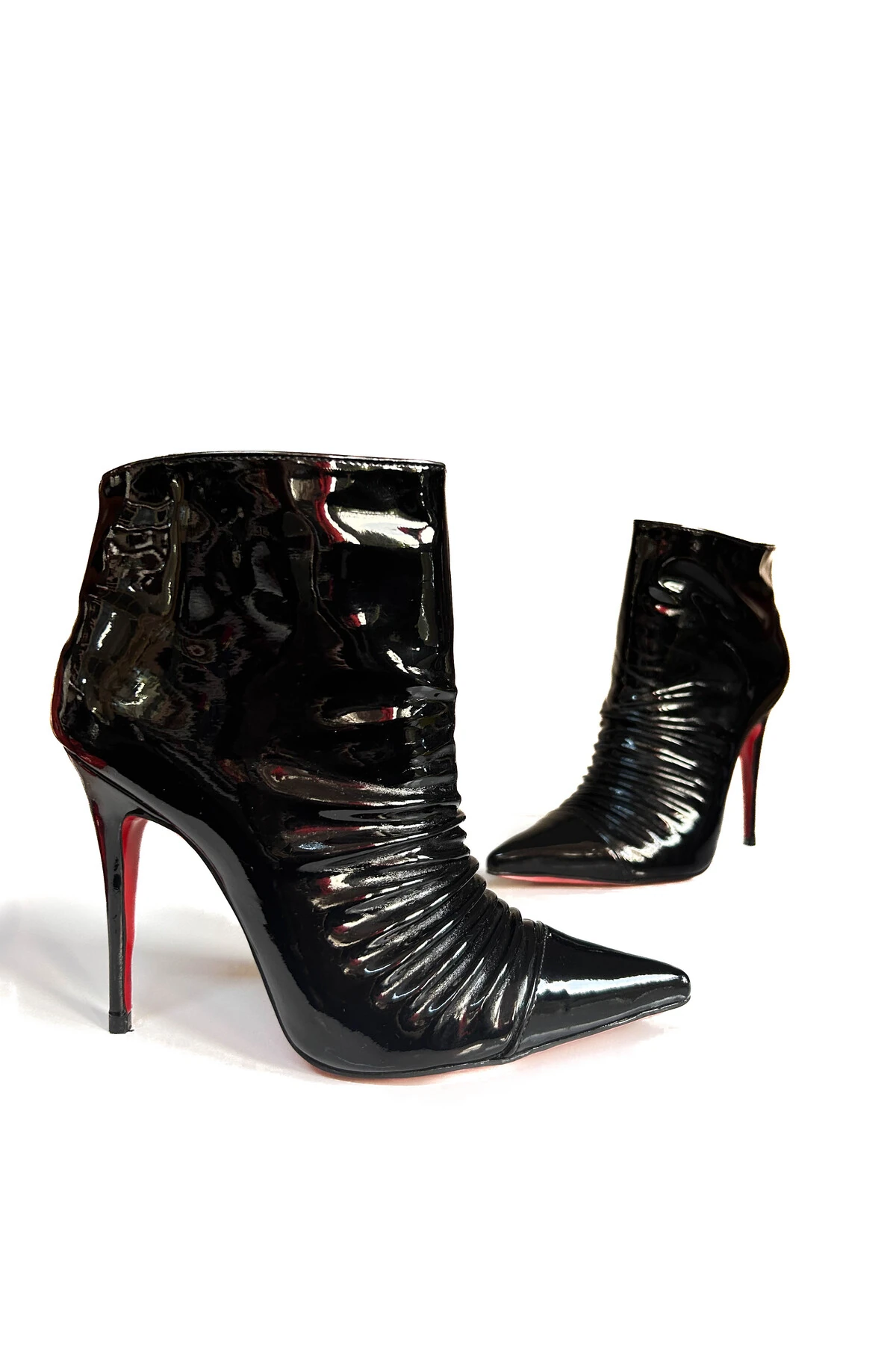 SİYAH RUGAN YÜKSEK TOPUKLU FERMUARLI KADIN BOT BOTTİE