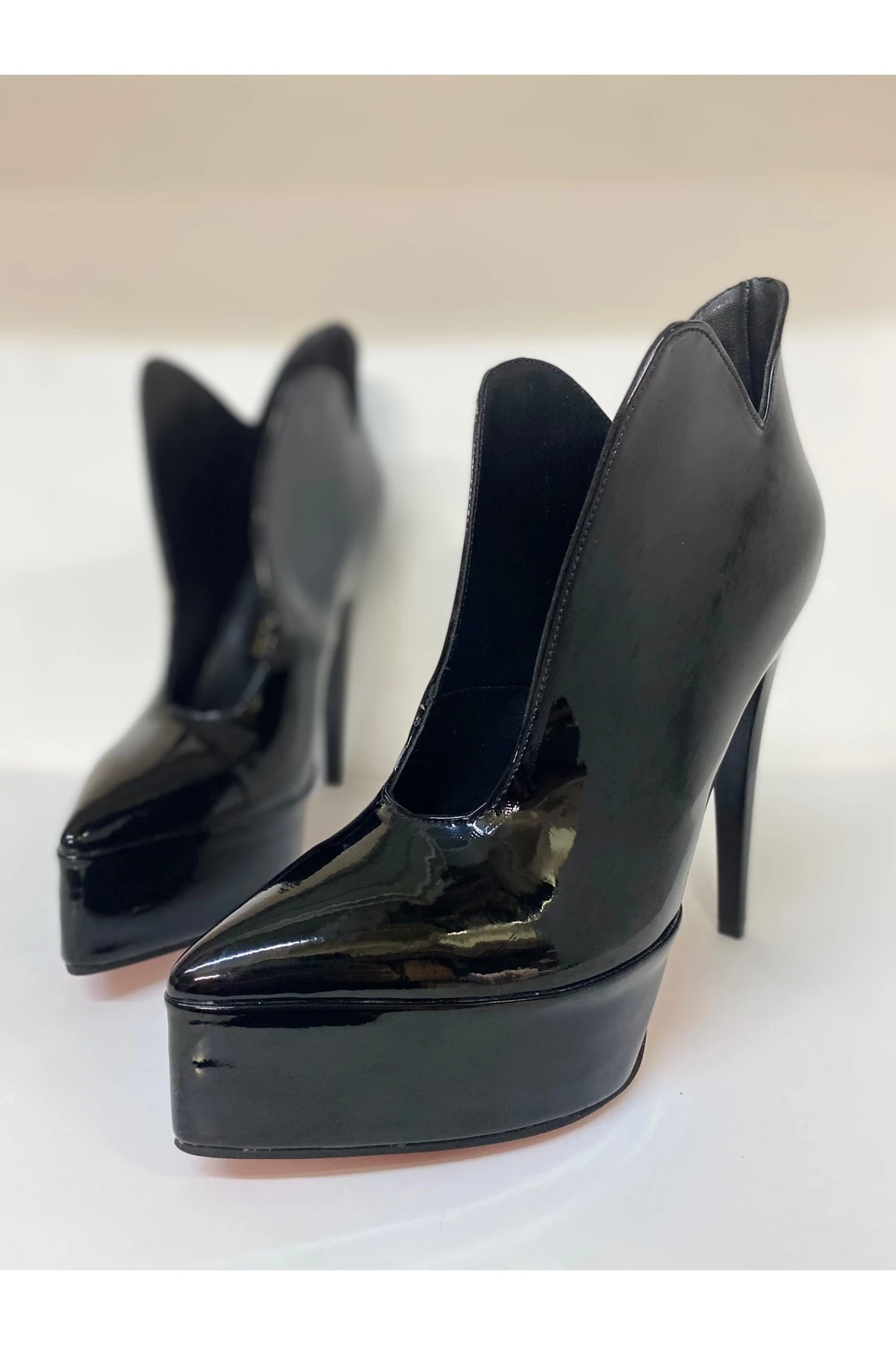 Arctia Özel Tasarım Love Siyah Rugan Platform Topuklu Bottie Kadın Topuklu Bot