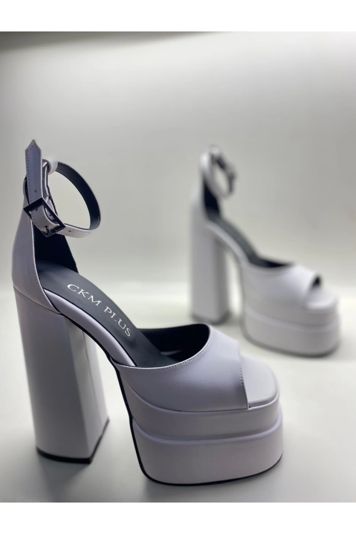 Altın Kum Sim Bilekten Bağlamalı Çift Platform Topuklu Sandalet