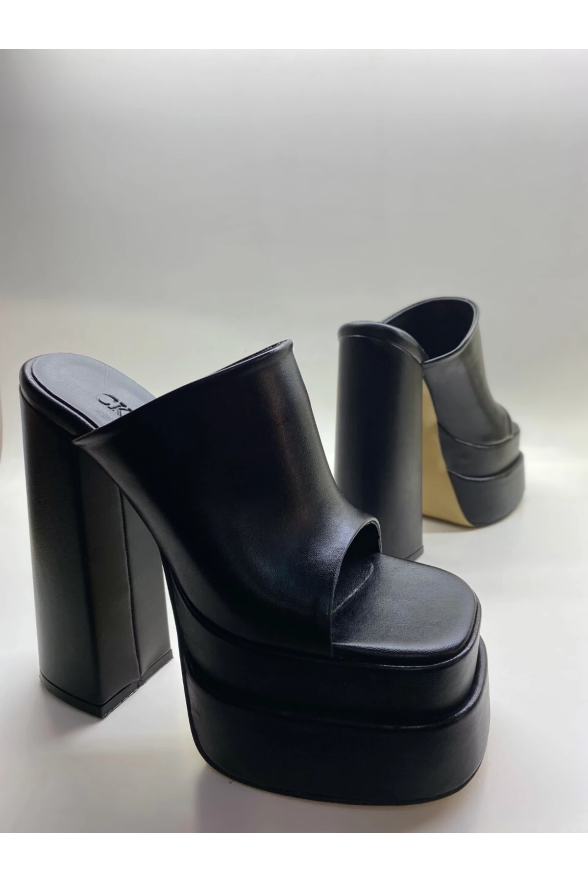 Astraeon Çift Platform Topuklu Sandalet