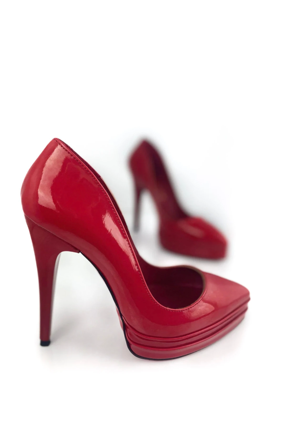 Kırmızı Rugan Çift Platform Stiletto Topuklu Ayakkabı