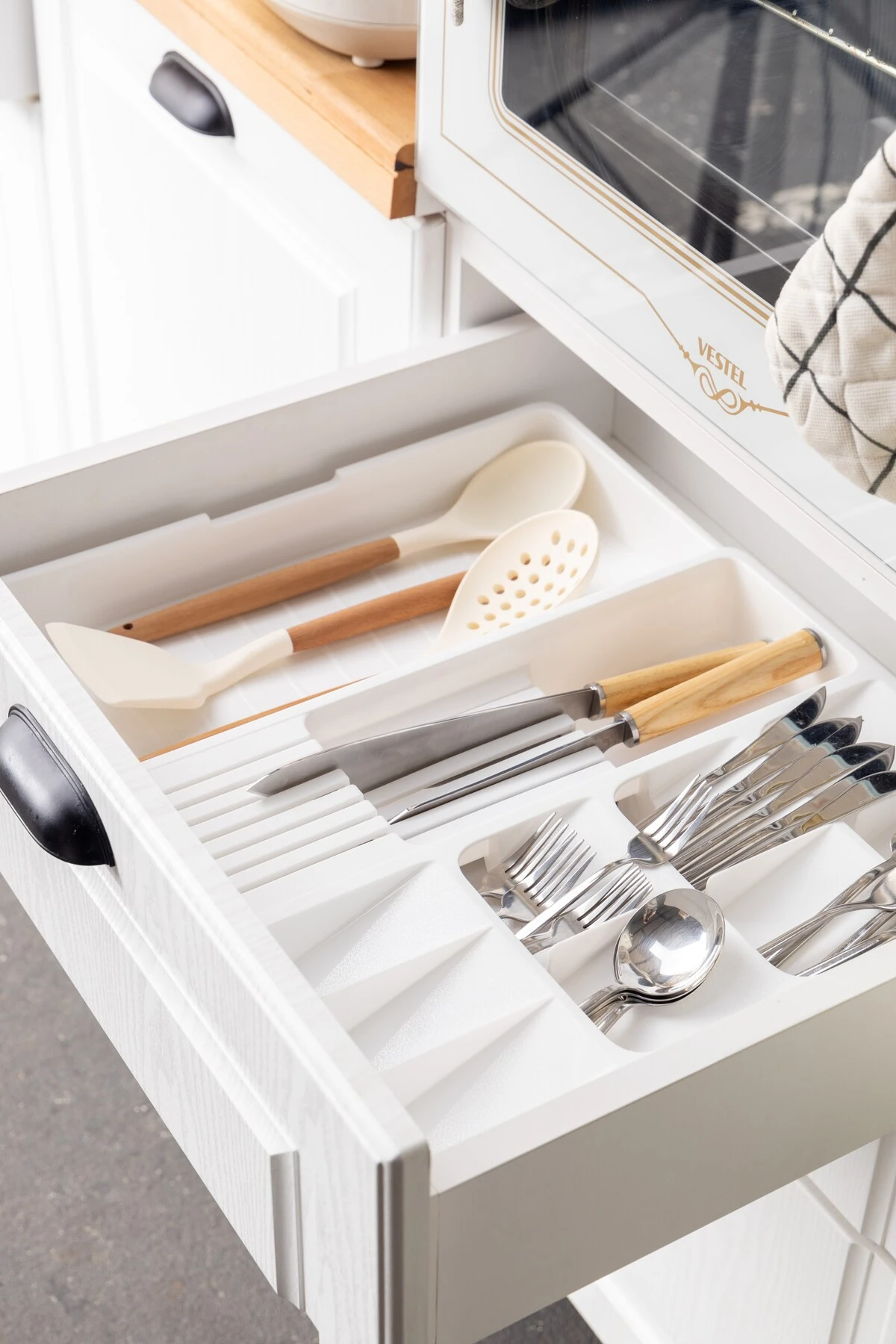 Maxi Ayarlanabilir Kayar Kızaklı Kaşıklık Beyaz