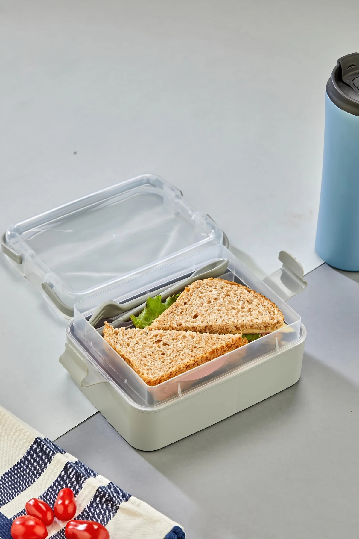 Beslenme Kutusu Açık Mavi