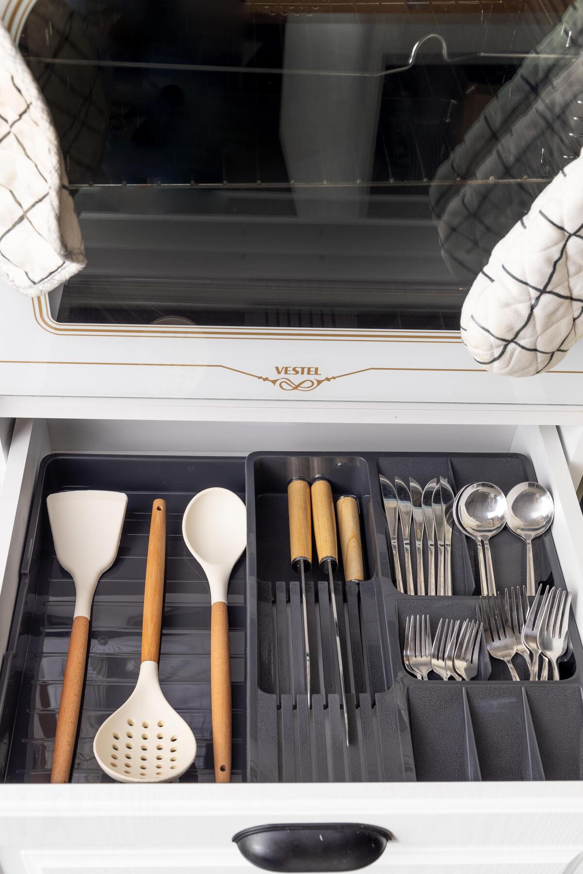 Maxi Ayarlanabilir Kayar Kızaklı Kaşıklık Antrasit