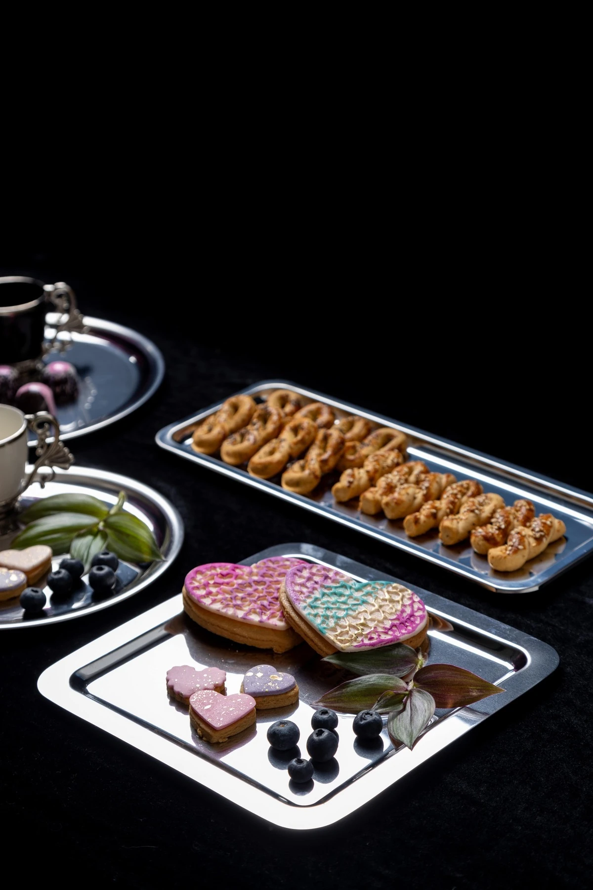 6'LI ÇELİK 22 CM KARE ÇAY,KAHVE,PASTA DEKORATİF SERVİS TEPSİSİ