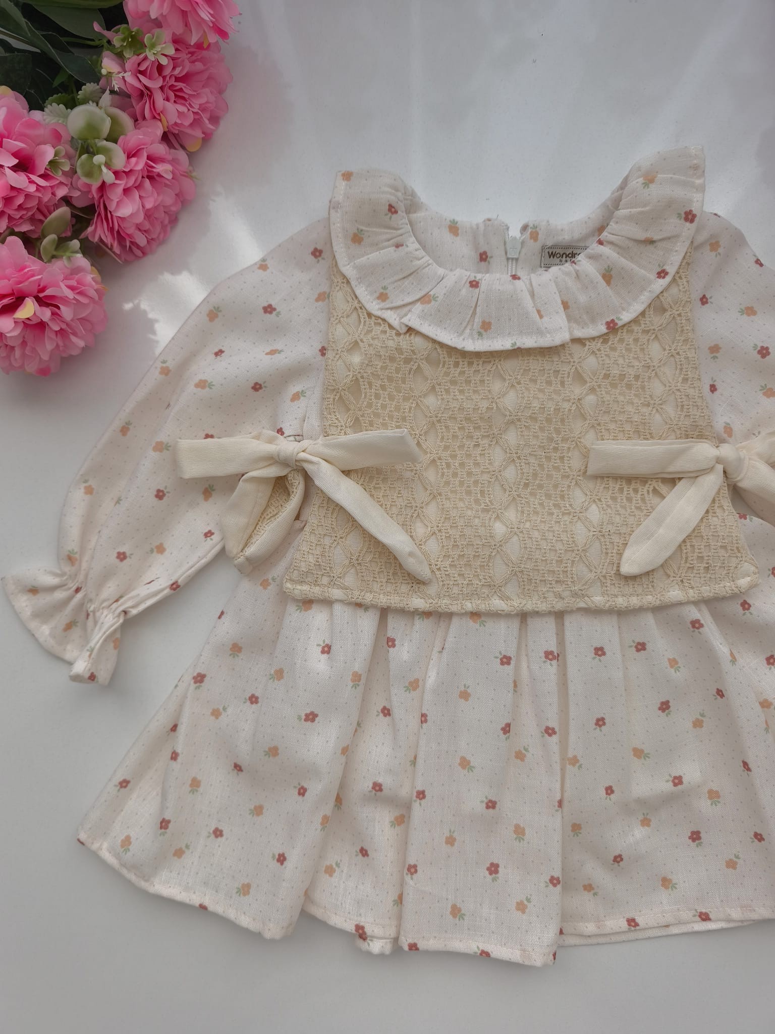 SÜVETERLİ İKİ PARÇA KIZ BEBEK ELBİSE 
