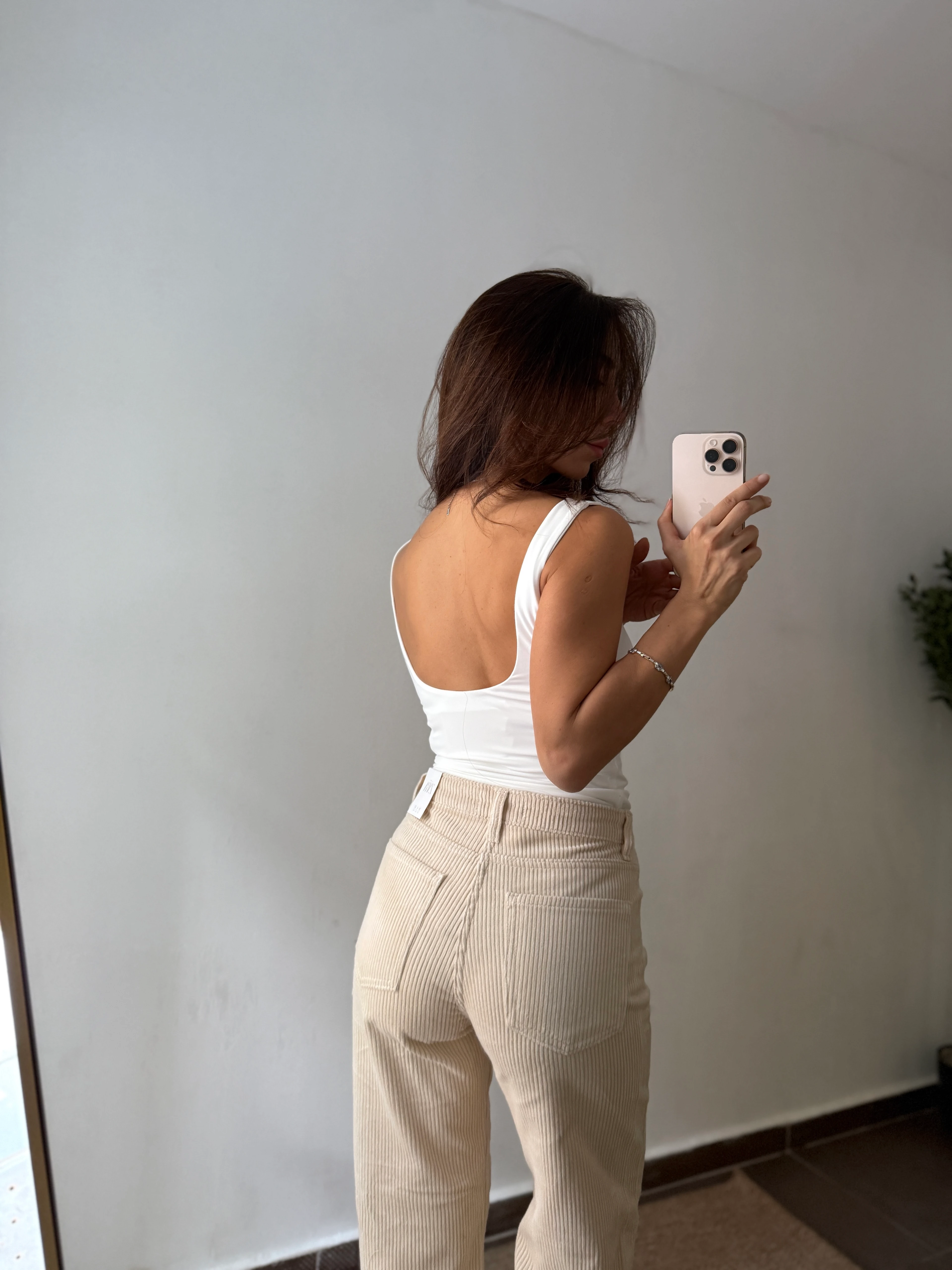 KALIN ASKI SIRT DETAY BODYSUİT - Beyaz