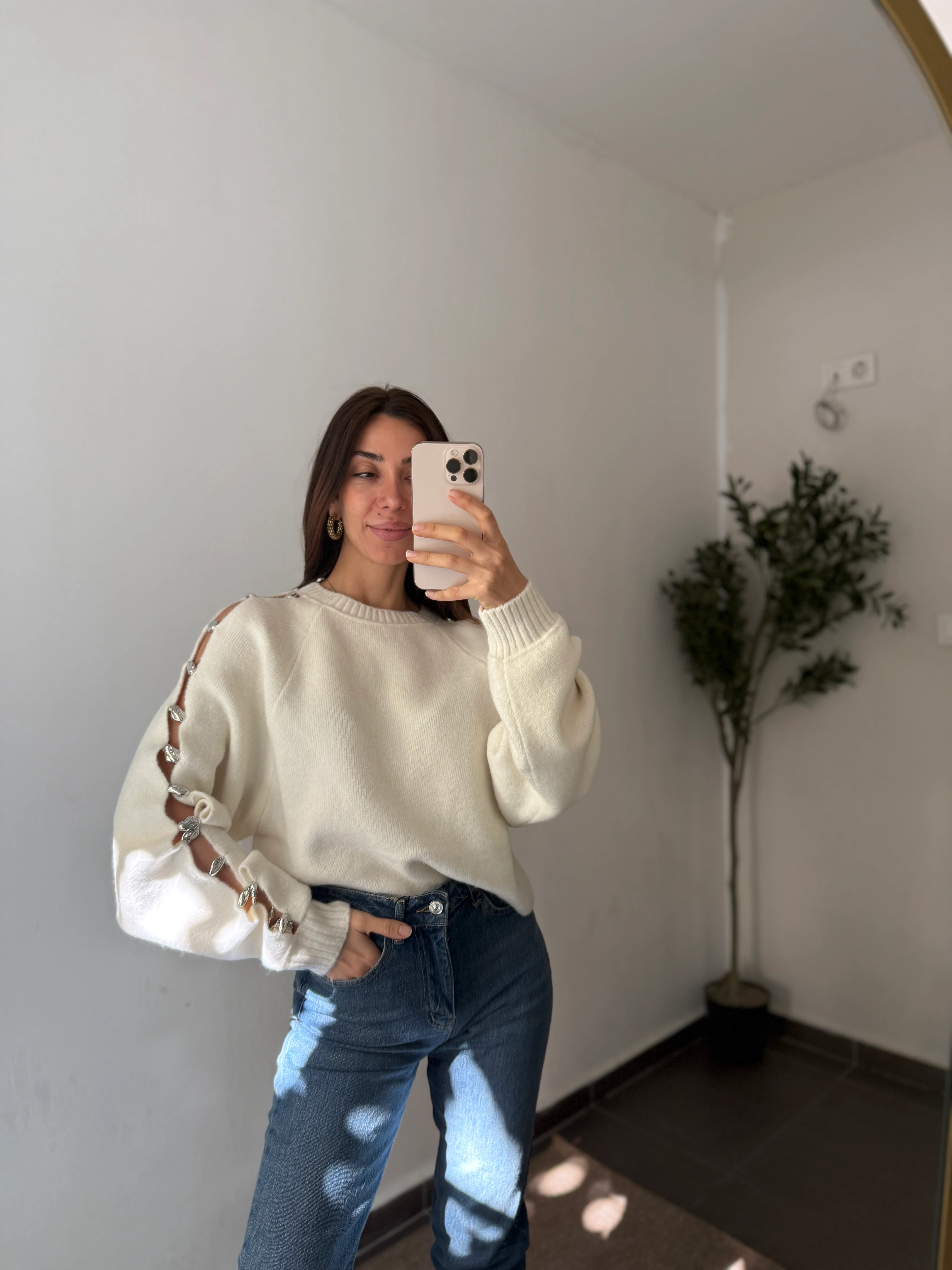 GÜMÜŞ AKSESUAR DETAY TRİKO KAZAK