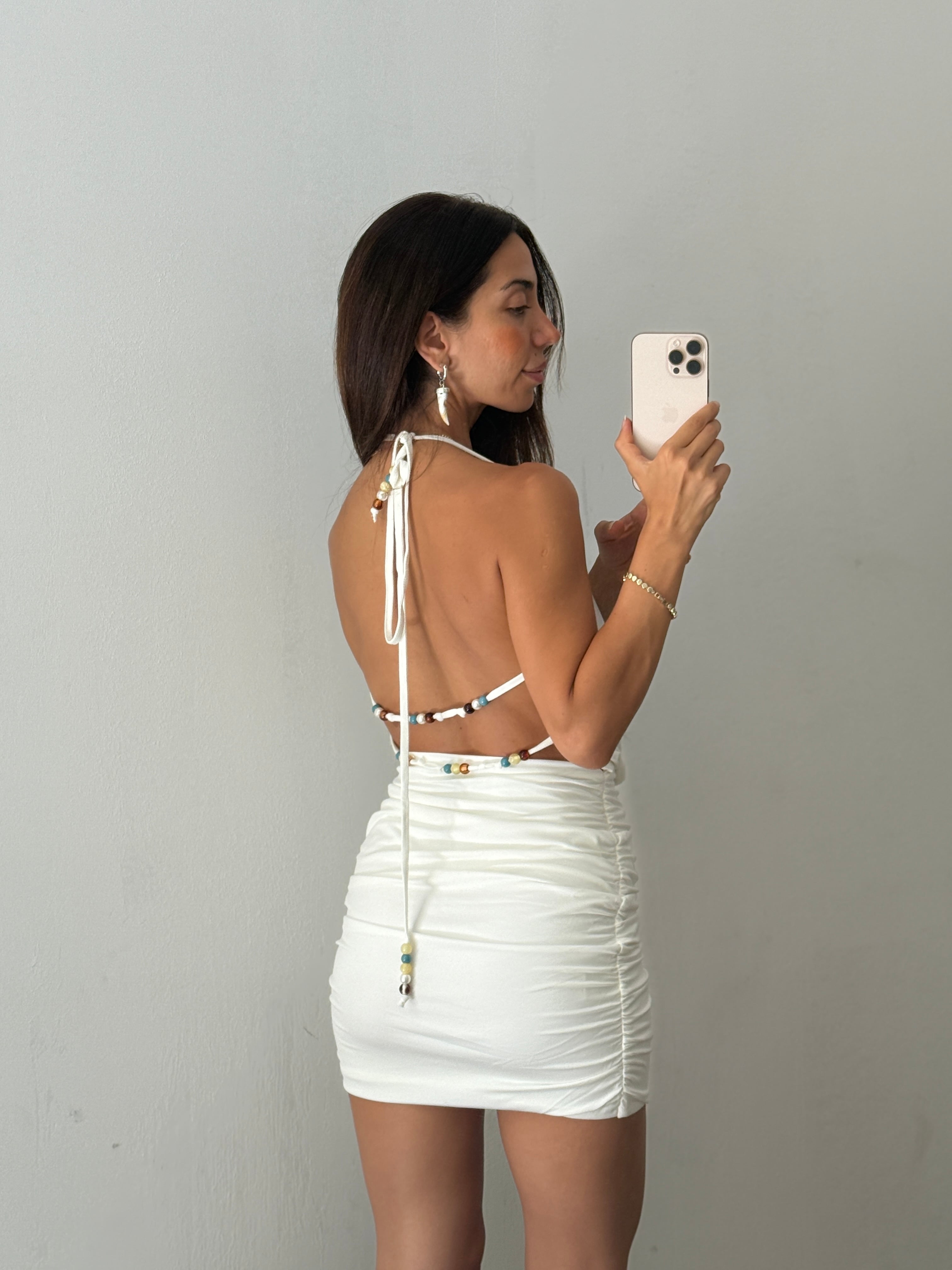 SIRT BONCUK DETAY MİNİ DRAPE ELBİSE