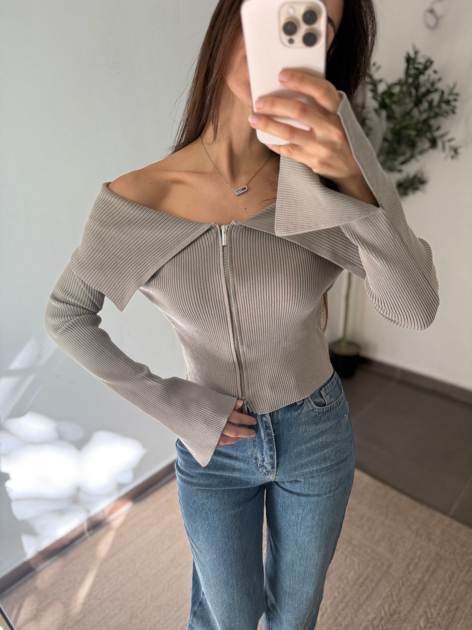 FERMUAR DETAY YAKALI BLUZ  - Vizon