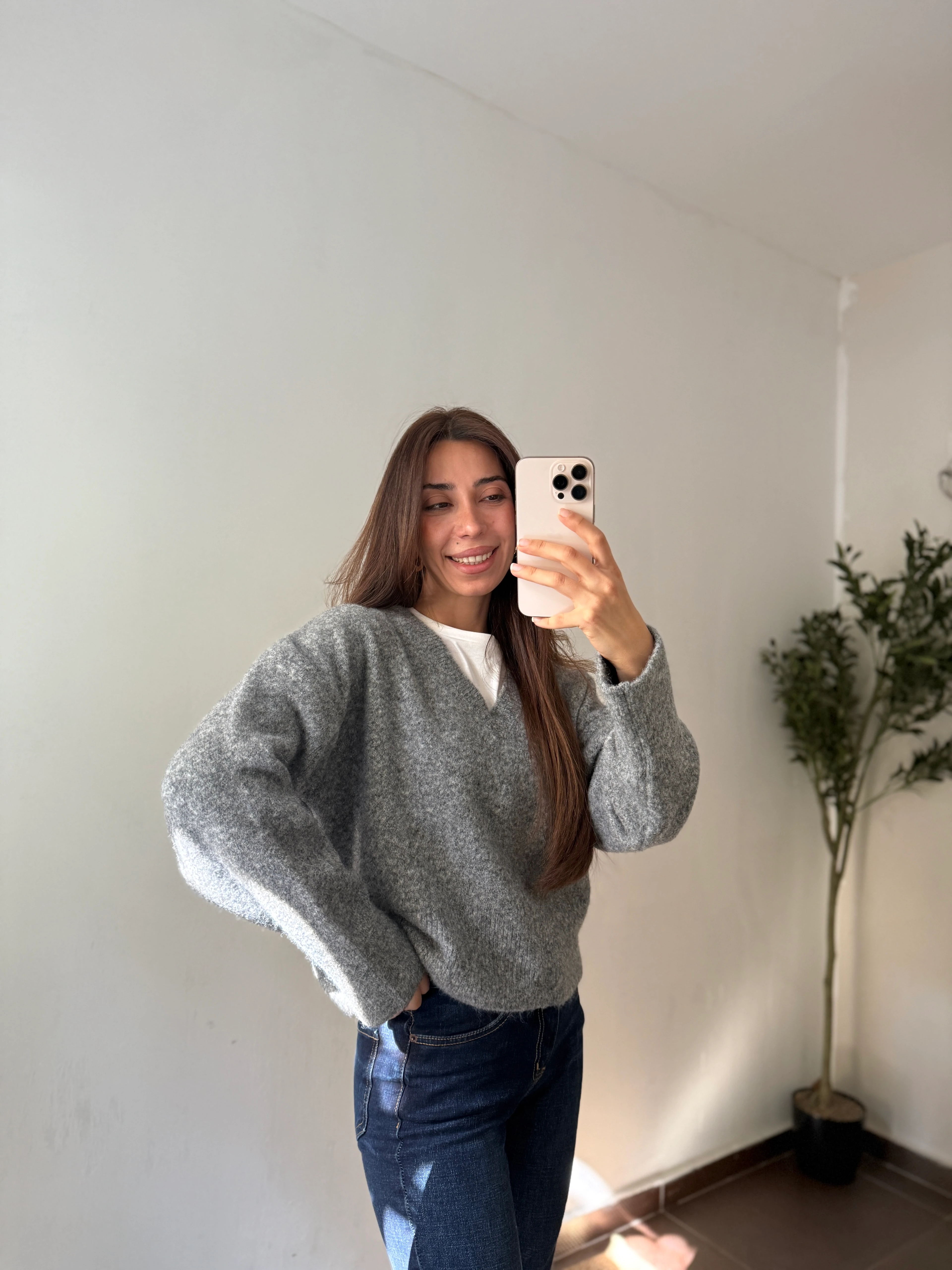 V YAKA YUMOŞ KAZAK  - Gri