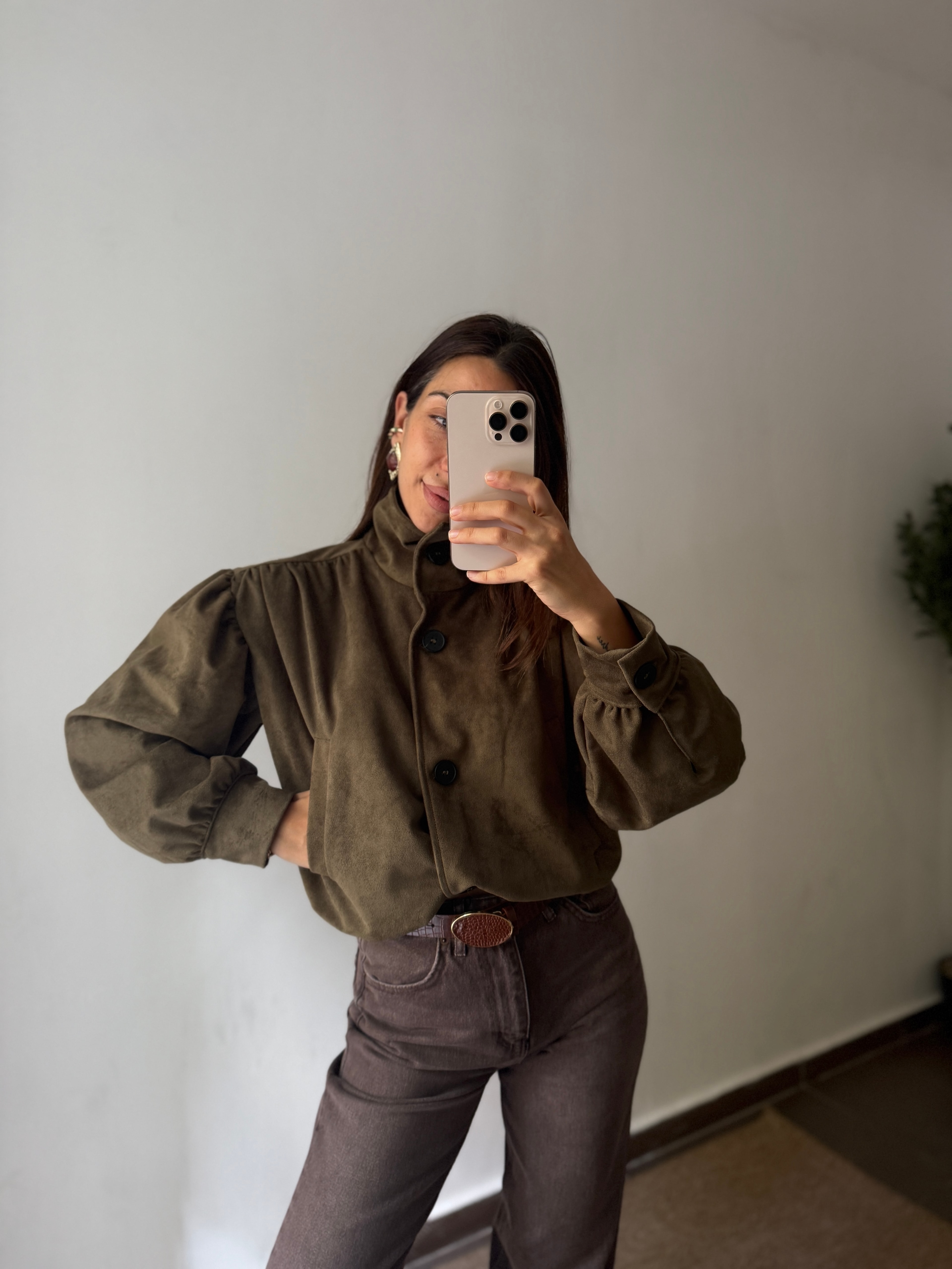 DİK YAKA NUBUK CEKET 