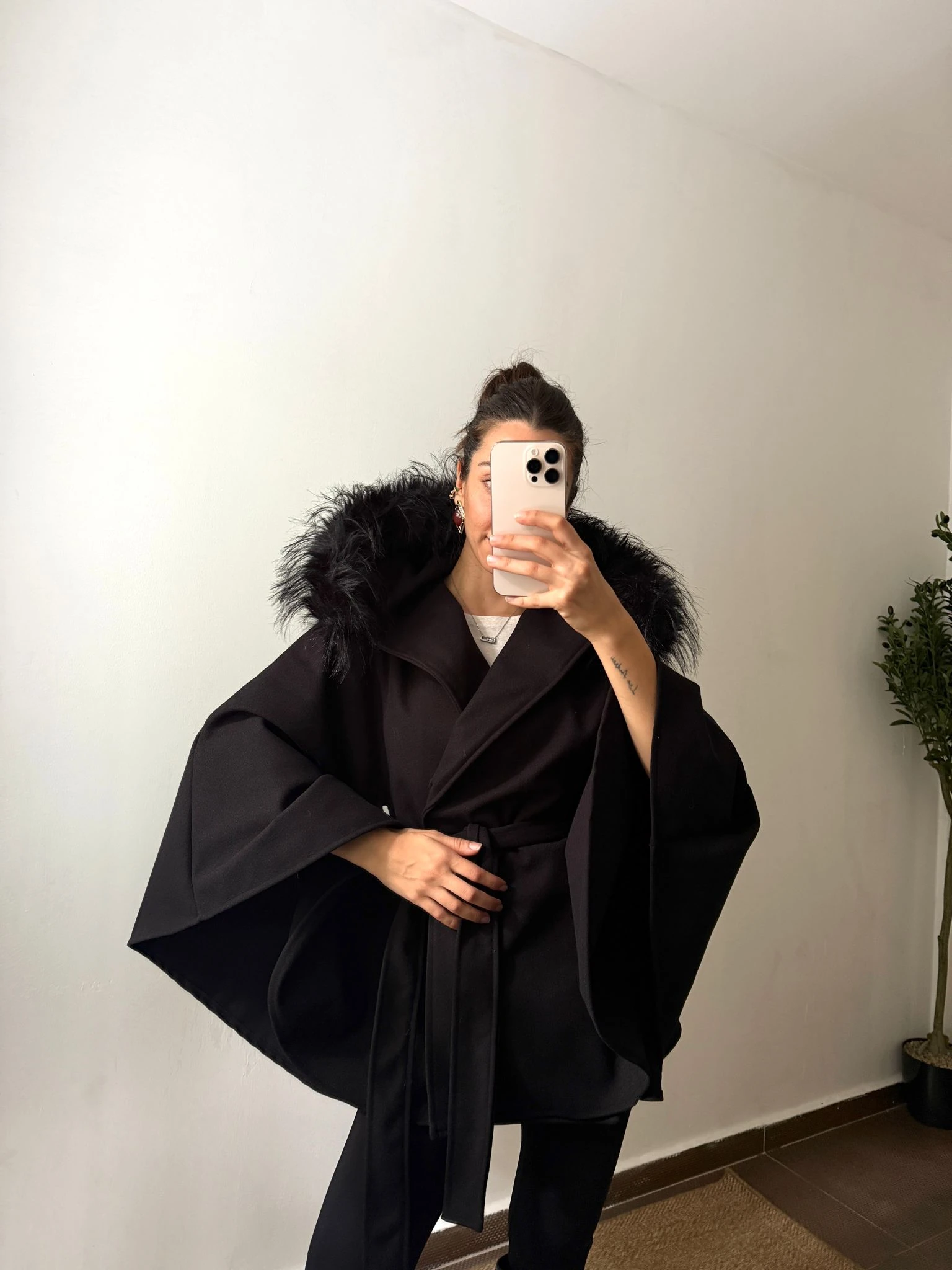 KÜRK DETAYLI PREMİUM KAŞE PANÇO - Siyah