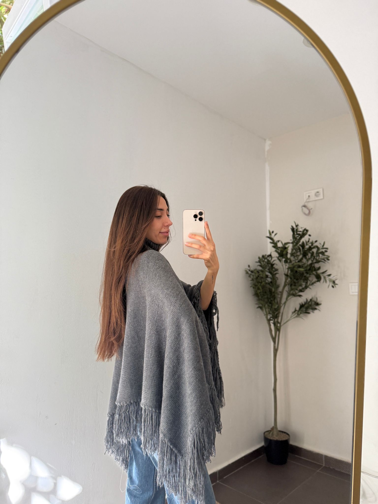 BOĞAZLI PÜSKÜLLÜ PANÇO - Antrasit