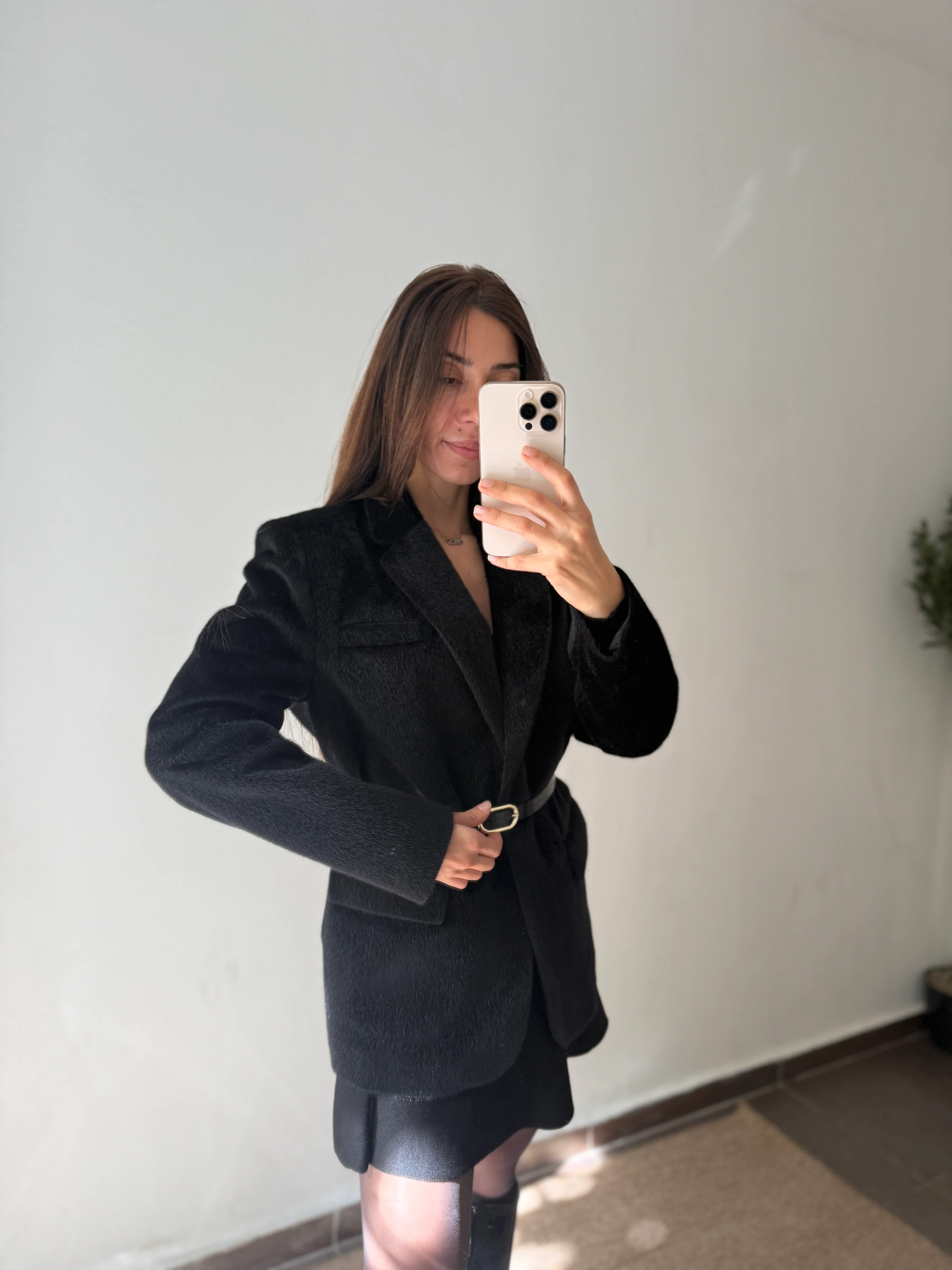 KEMER DETAYLI PELUŞLU BLAZER CEKET