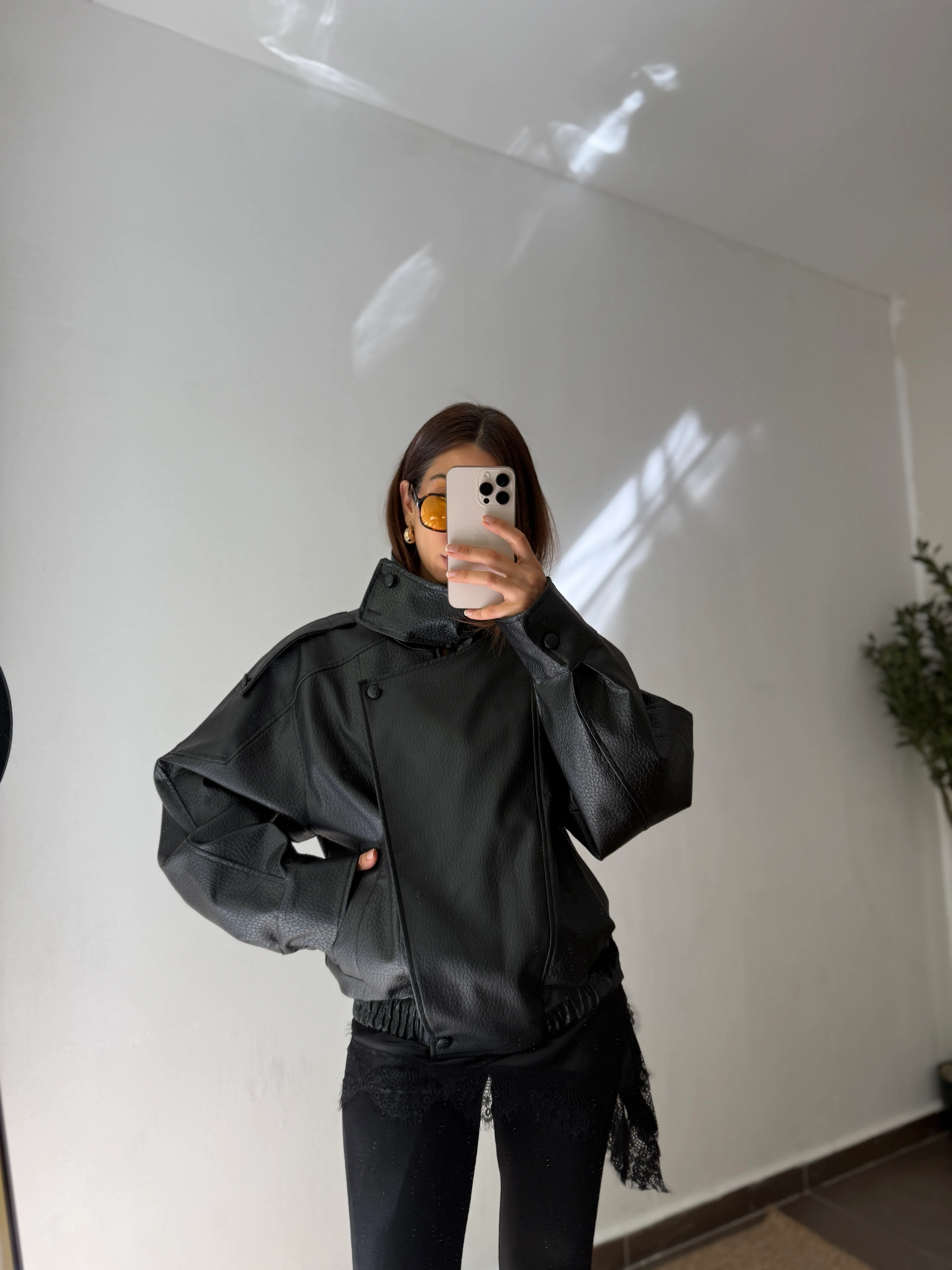 KROKO DERİ BOYUN DETAYLI DERİ CEKET