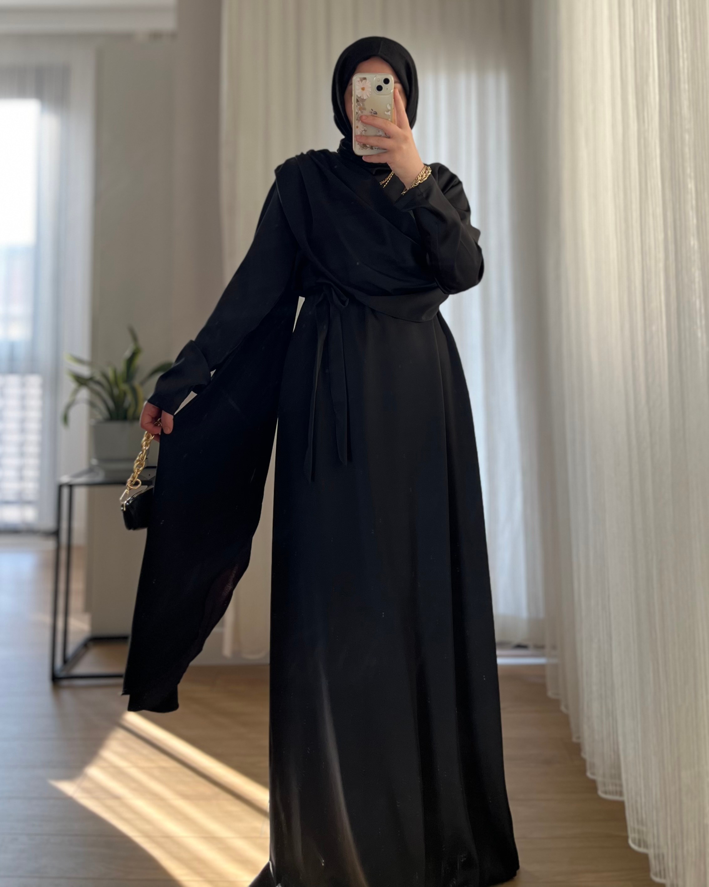 Siyah