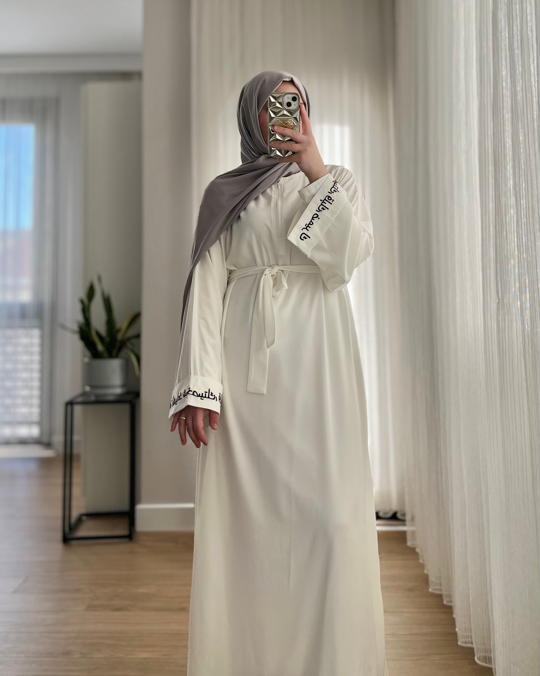 Beyaz Umre/Nikah Elbisesi - Nakışlı