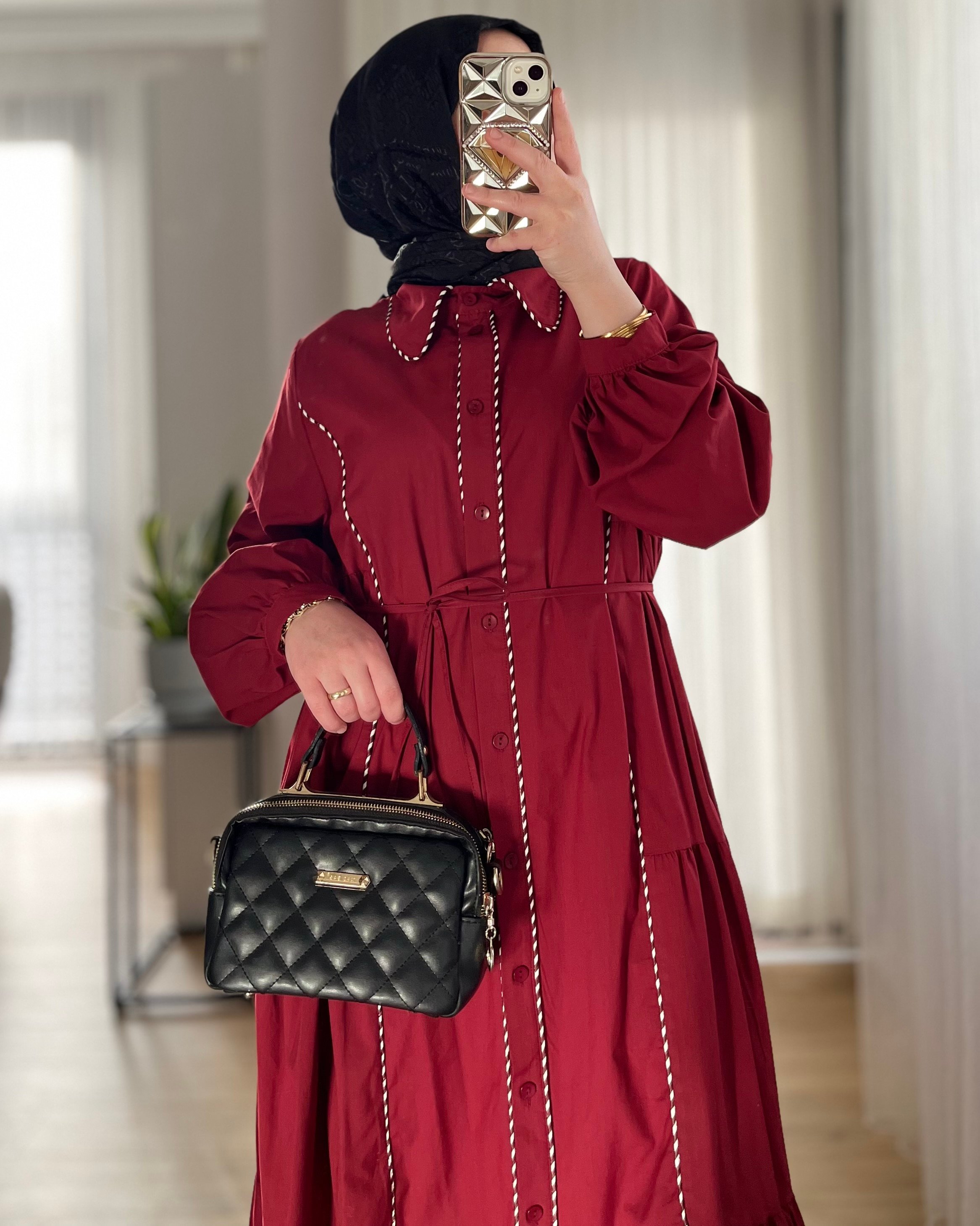 Şerit Detaylı Elbise