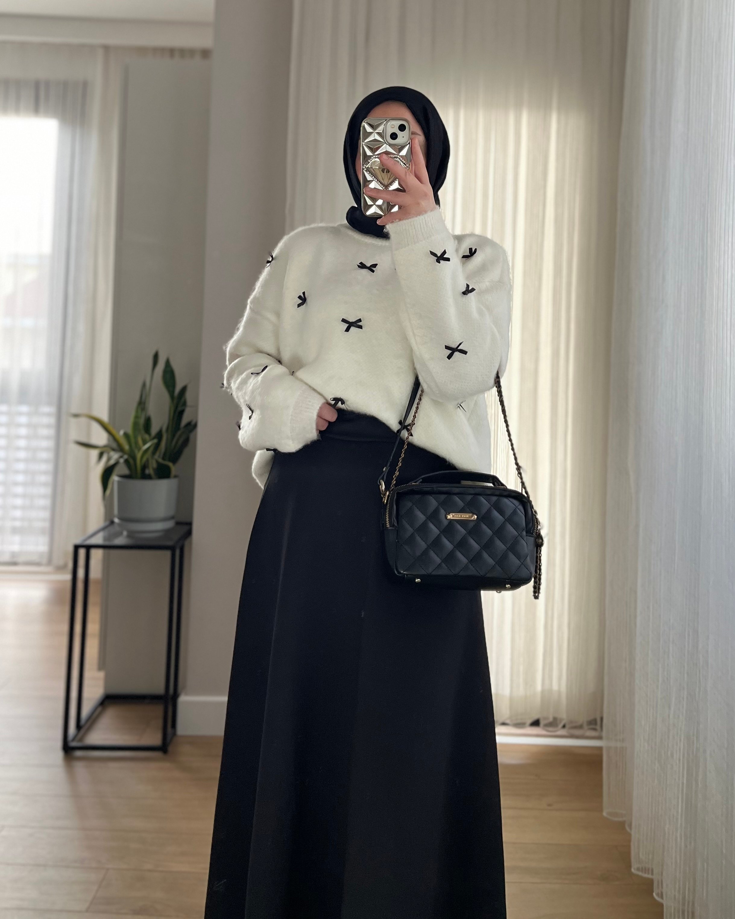 Kurdele Detaylı Kazak