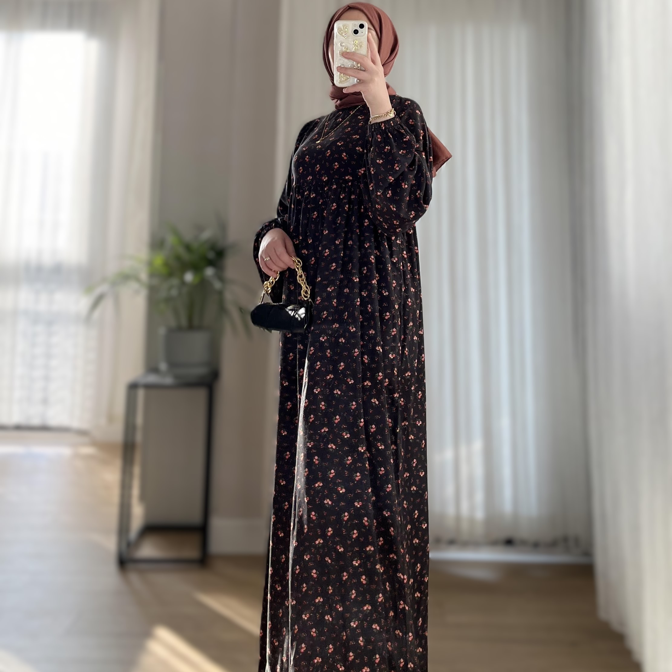 Çıtır Çiçek Desen Elbise