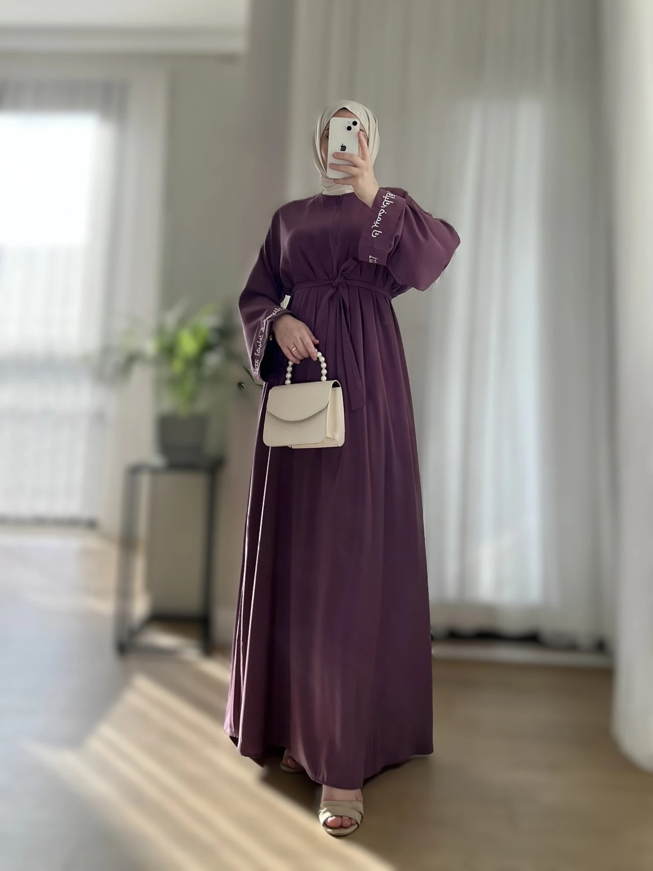 Arapça Nakışlı Abaya - Mürdüm